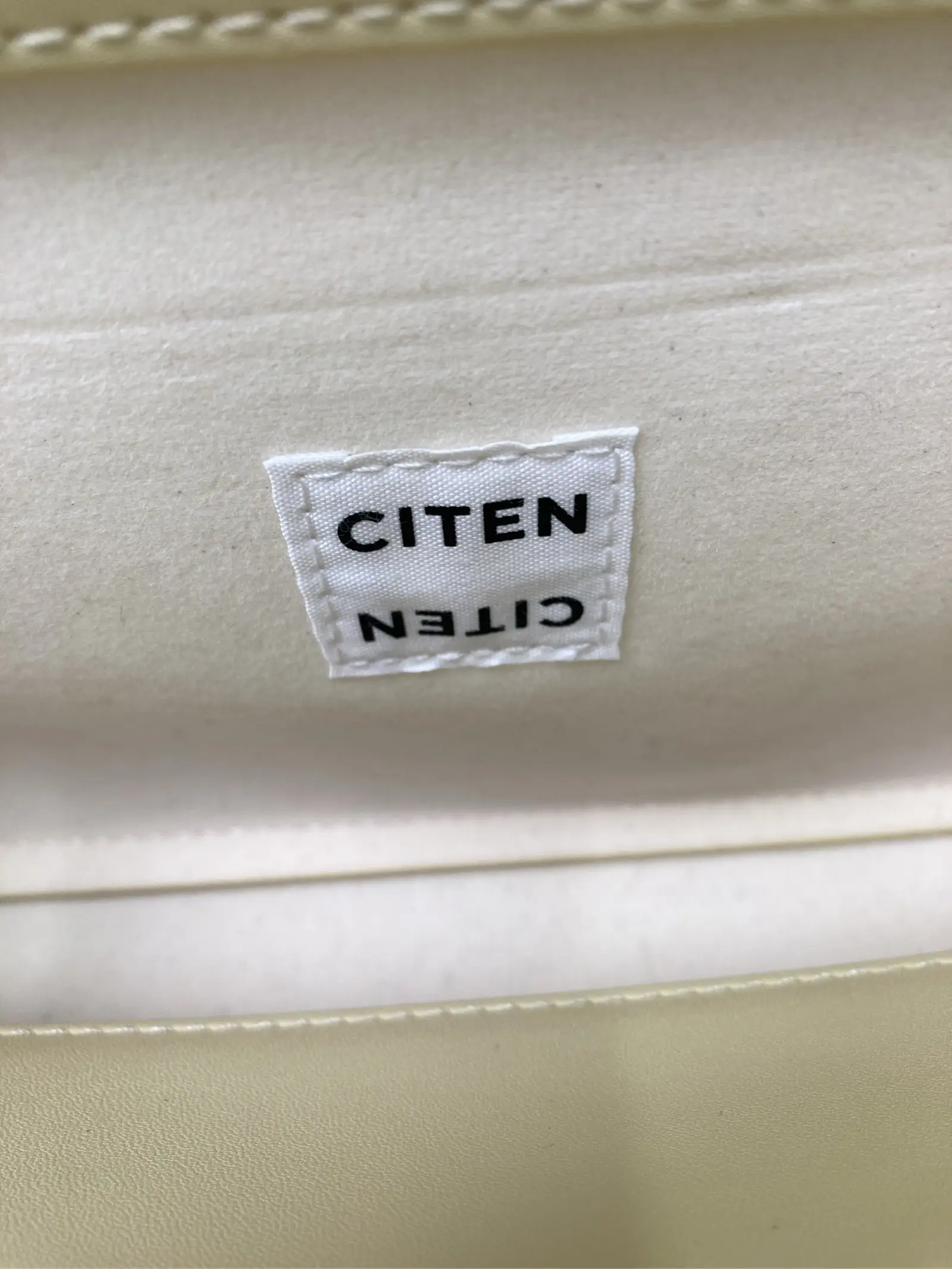 https://r2-worker.digdig.jp/product/80caca29-0352-46cd-892e-ee0bd810cc9b/57e09e56-bea5-4d0c-b1a8-c802dfb16295