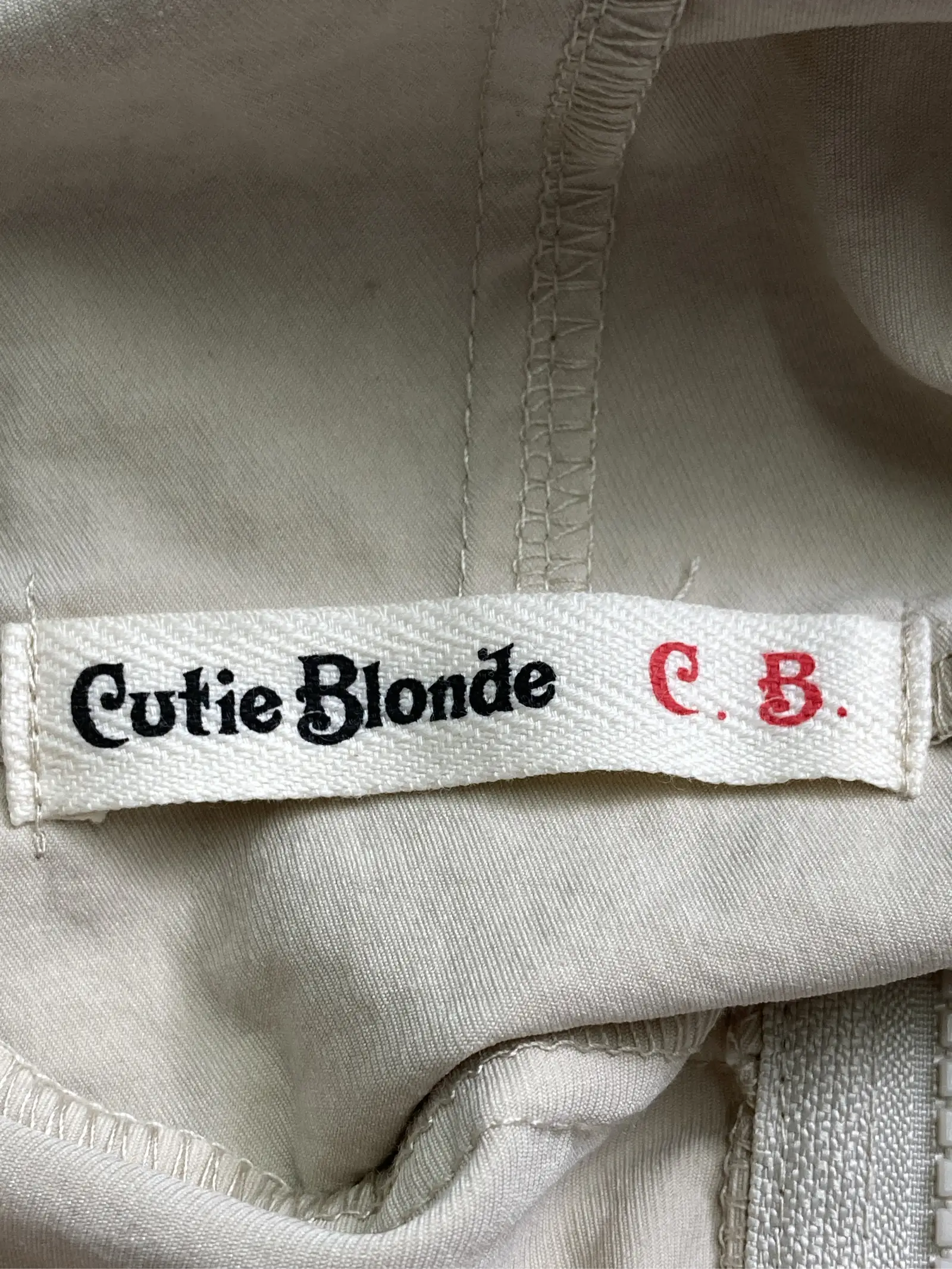 https://r2-worker.digdig.jp/product/811306ee-a4a7-46d4-a6d6-731c7becb4ac/c457bed1-af99-4222-88d8-49a698a214fb