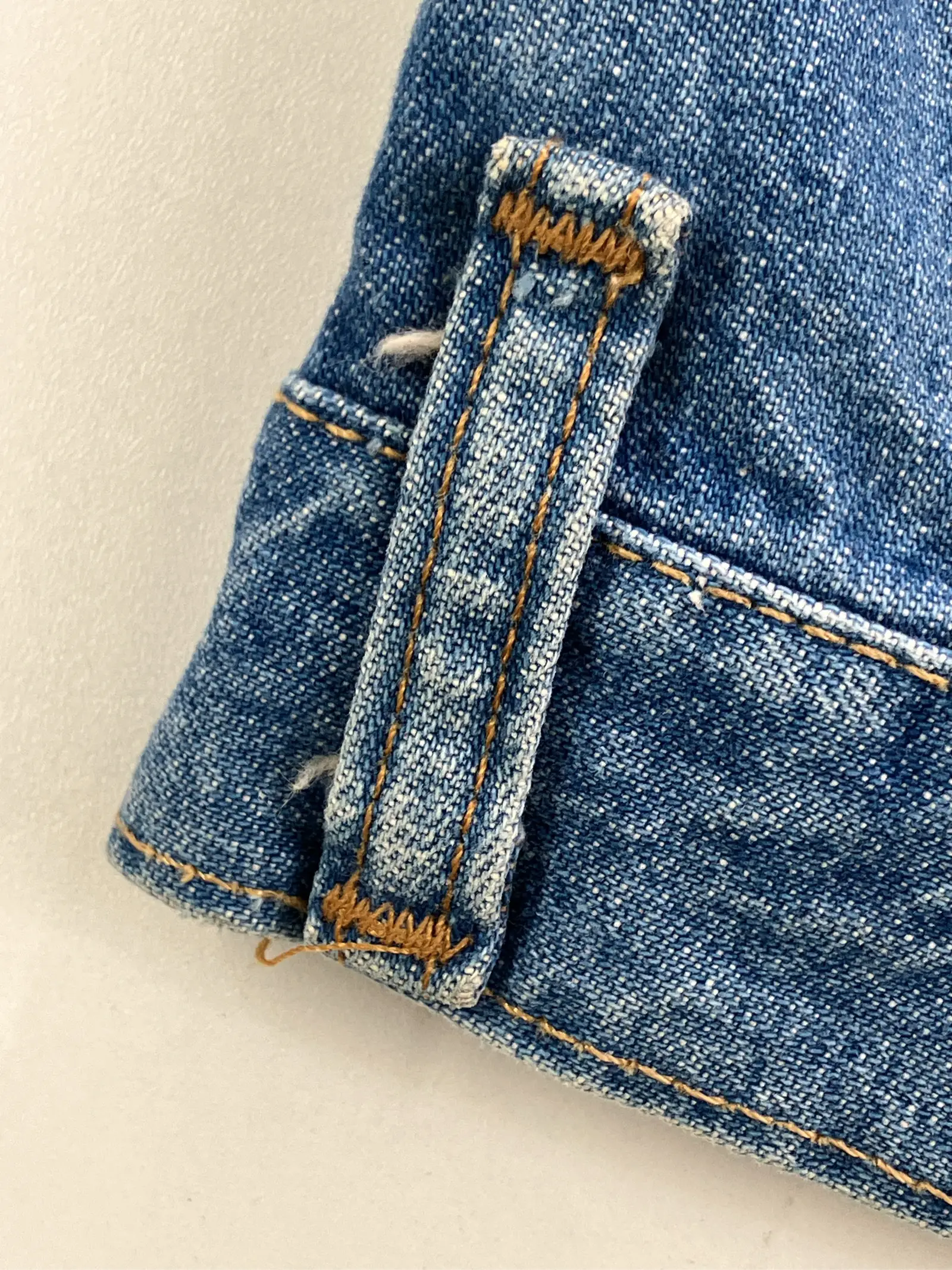 https://r2-worker.digdig.jp/product/814a92ef-05bf-4e9f-8fa9-10e3be4d765c/e230281c-991b-45e3-870e-3bd6ee56a610