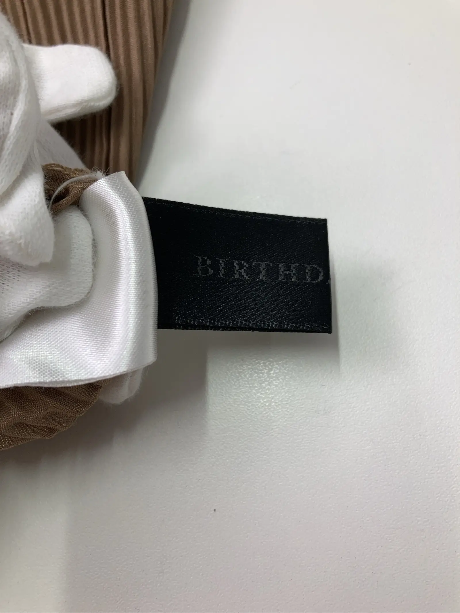 https://r2-worker.digdig.jp/product/81a38692-afae-4593-ad46-a8317d92f32d/abfc9b79-994a-404f-8a43-f4ad863c02a8