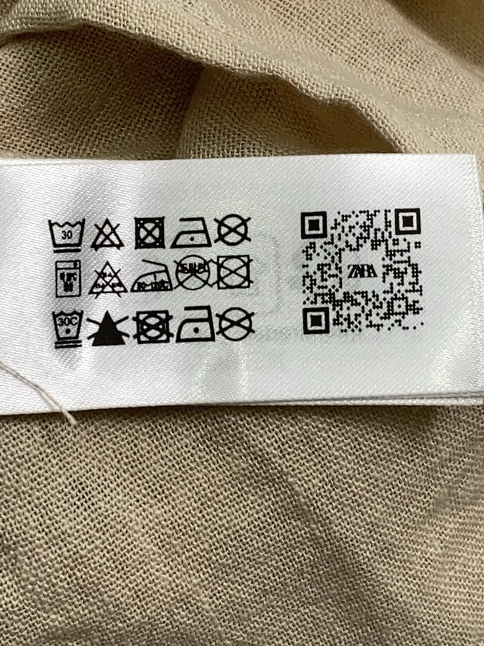 https://r2-worker.digdig.jp/product/81b7fa70-07fc-4fa8-97ec-d7402119f07e/5ed8edbe-980d-4c1d-9c16-b95e7d8d8bc4