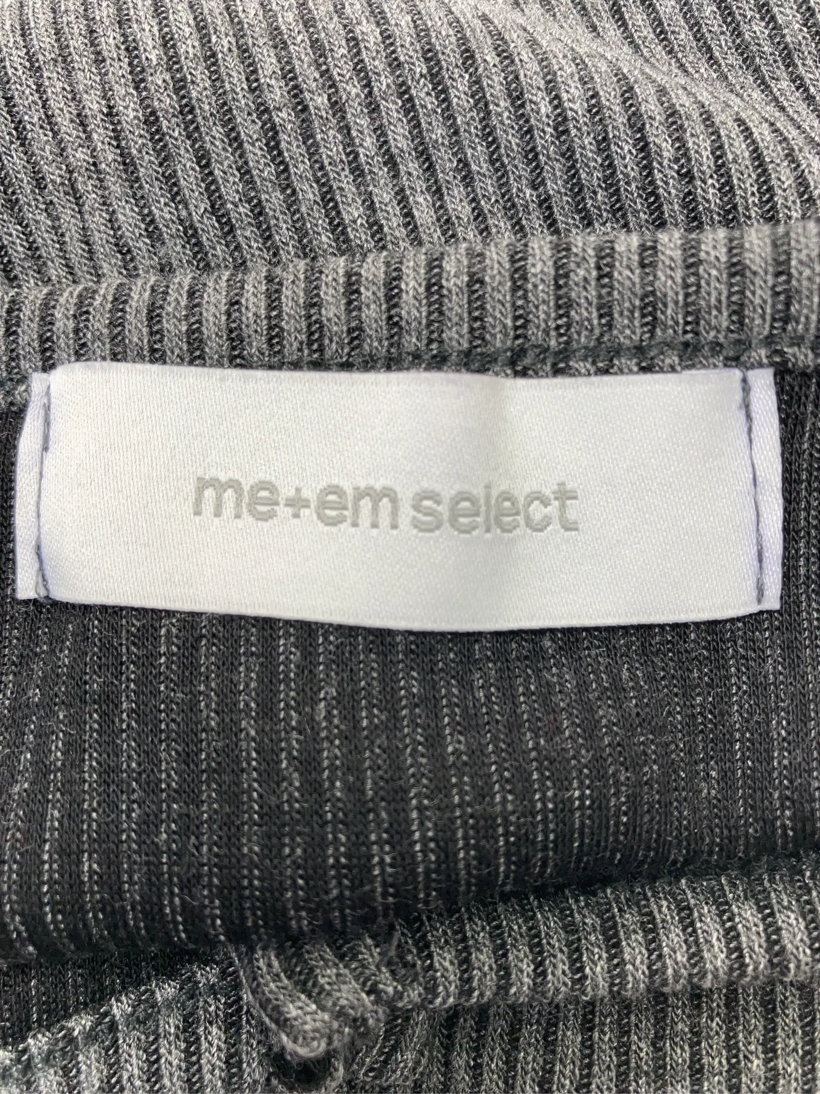 https://r2-worker.digdig.jp/product/81be8f0d-d8c9-4595-8828-9c05c377403e/864da3bf-758f-4119-b266-bf9581af29d5