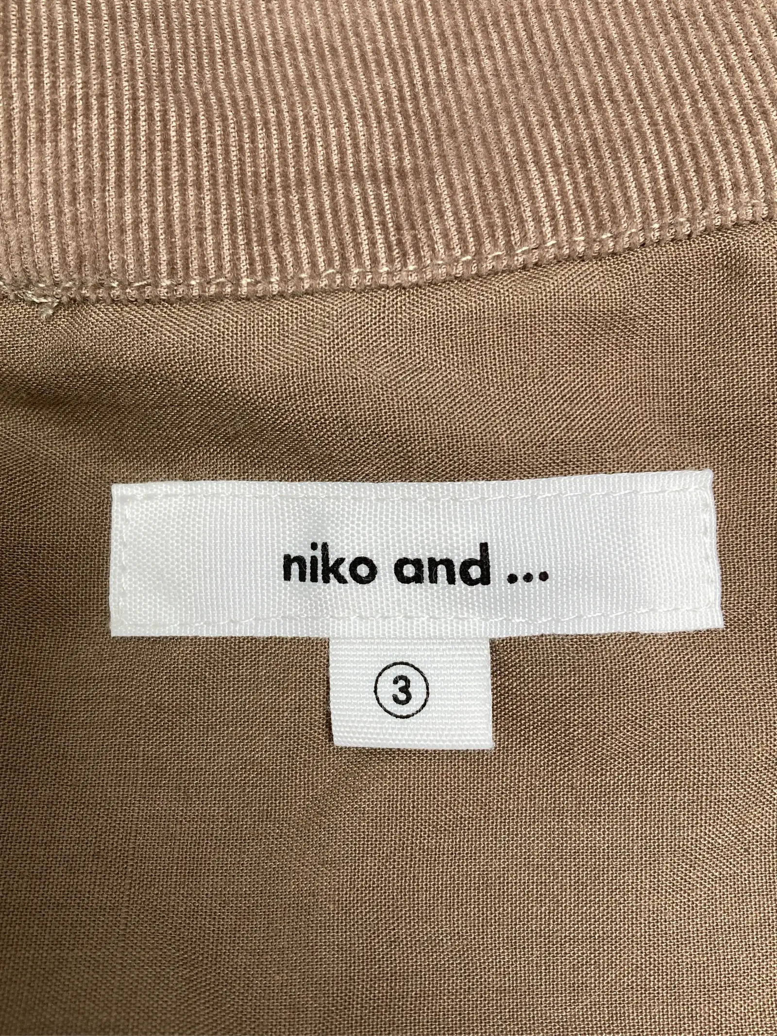 https://r2-worker.digdig.jp/product/81cd61a5-979f-49f9-83f3-b57c2102cde8/d747b33a-7163-424f-a028-7ab693d9d616