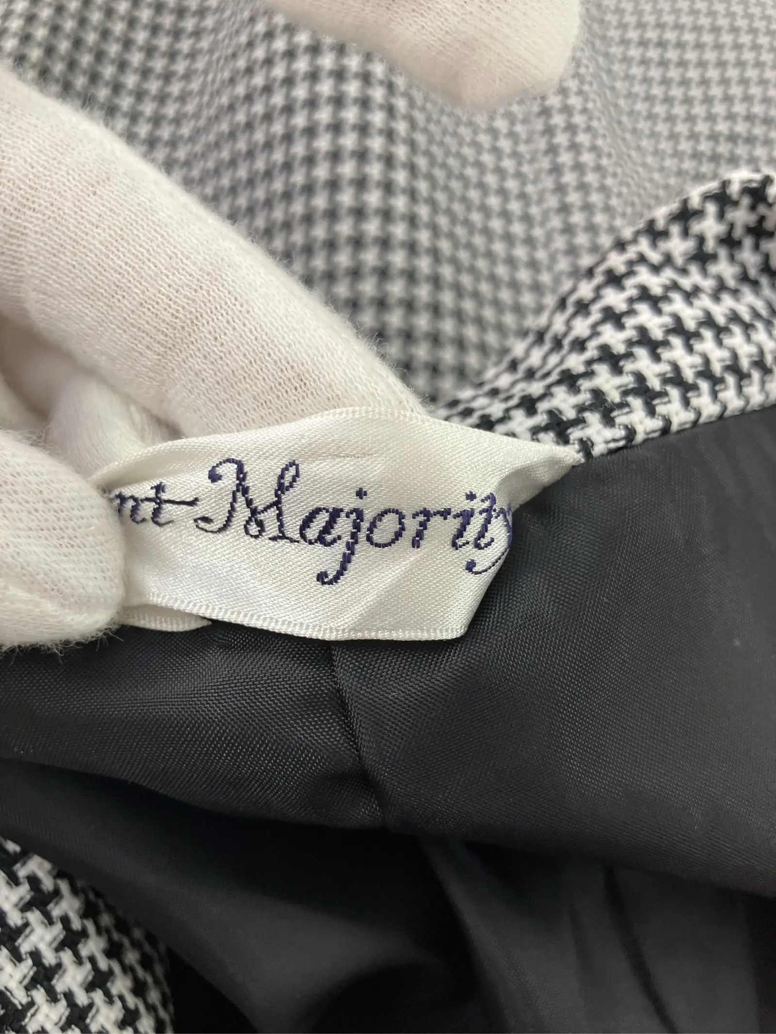 https://r2-worker.digdig.jp/product/823dacfa-43e2-45c9-9033-ab2a24d41d11/5ba8b502-4678-443d-84e8-c235f94090d4