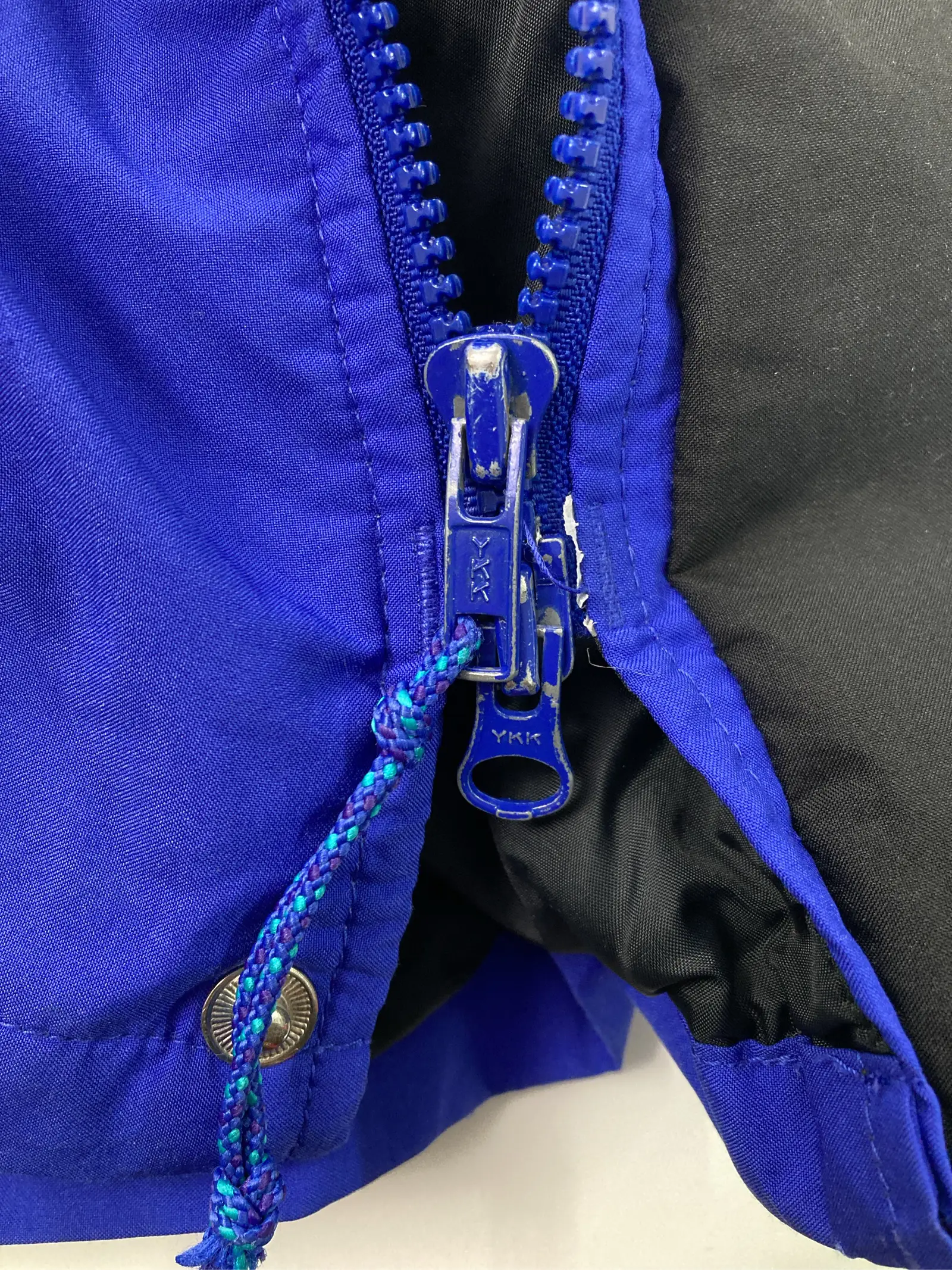 https://r2-worker.digdig.jp/product/823f433b-dd91-4a9f-9c58-d7ac45d00185/87725d0c-9564-4375-a31e-85ac0a54d5d7