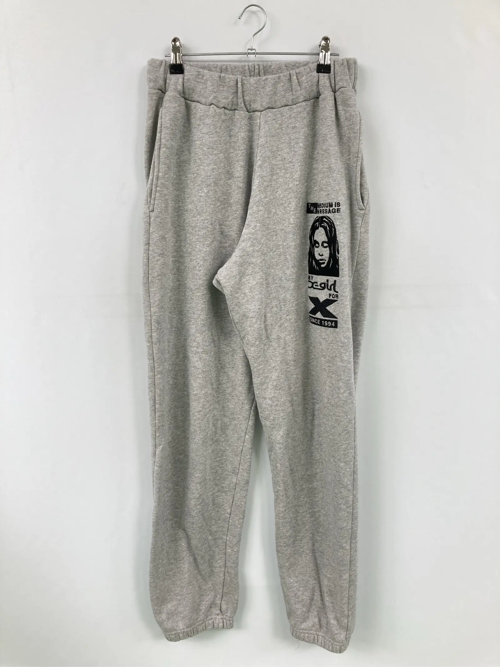 https://r2-worker.digdig.jp/product/826502e4-d25b-4688-a73f-225566601874/45e5f49f-6e47-424c-87ee-7bdcb4262dd3