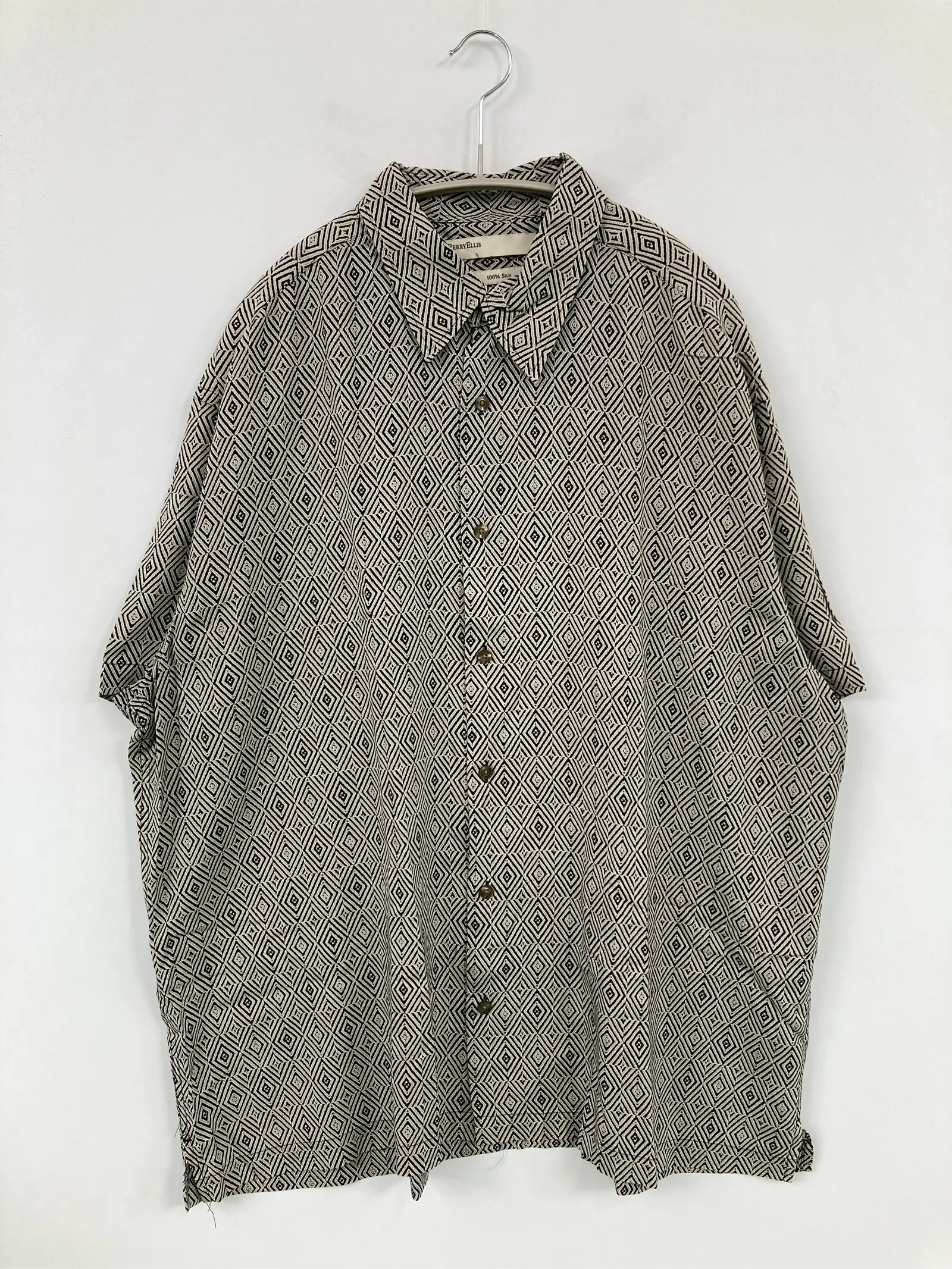 https://r2-worker.digdig.jp/product/82a611a9-ce1c-4319-96ed-ed2576202b8b/ac16de4a-7218-46db-a213-273969f349b9