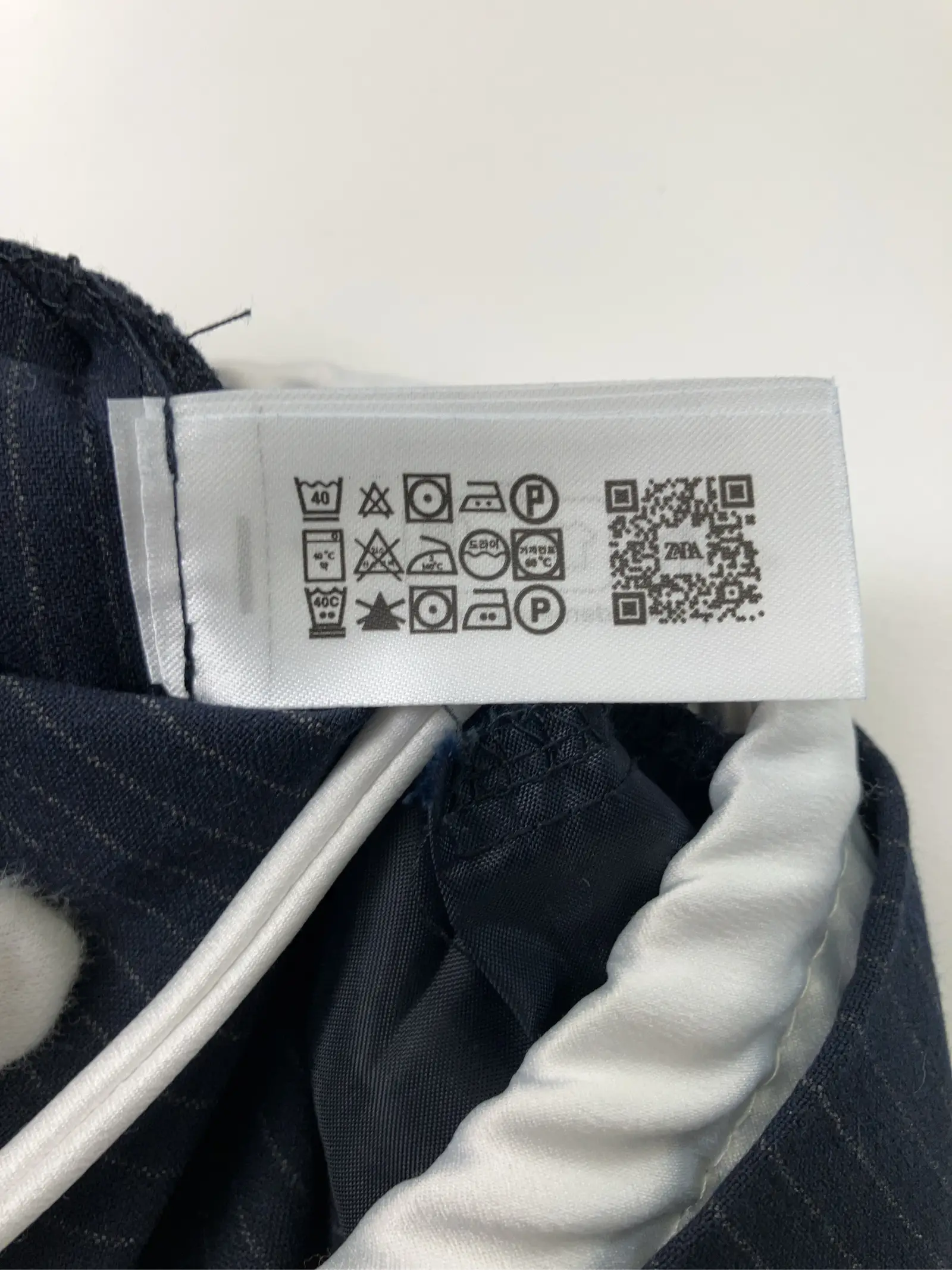 https://r2-worker.digdig.jp/product/82e3f0c2-7c2b-4c58-9276-b2947240afdc/3ba2e3af-71a4-403a-91e1-7ec807c834b7