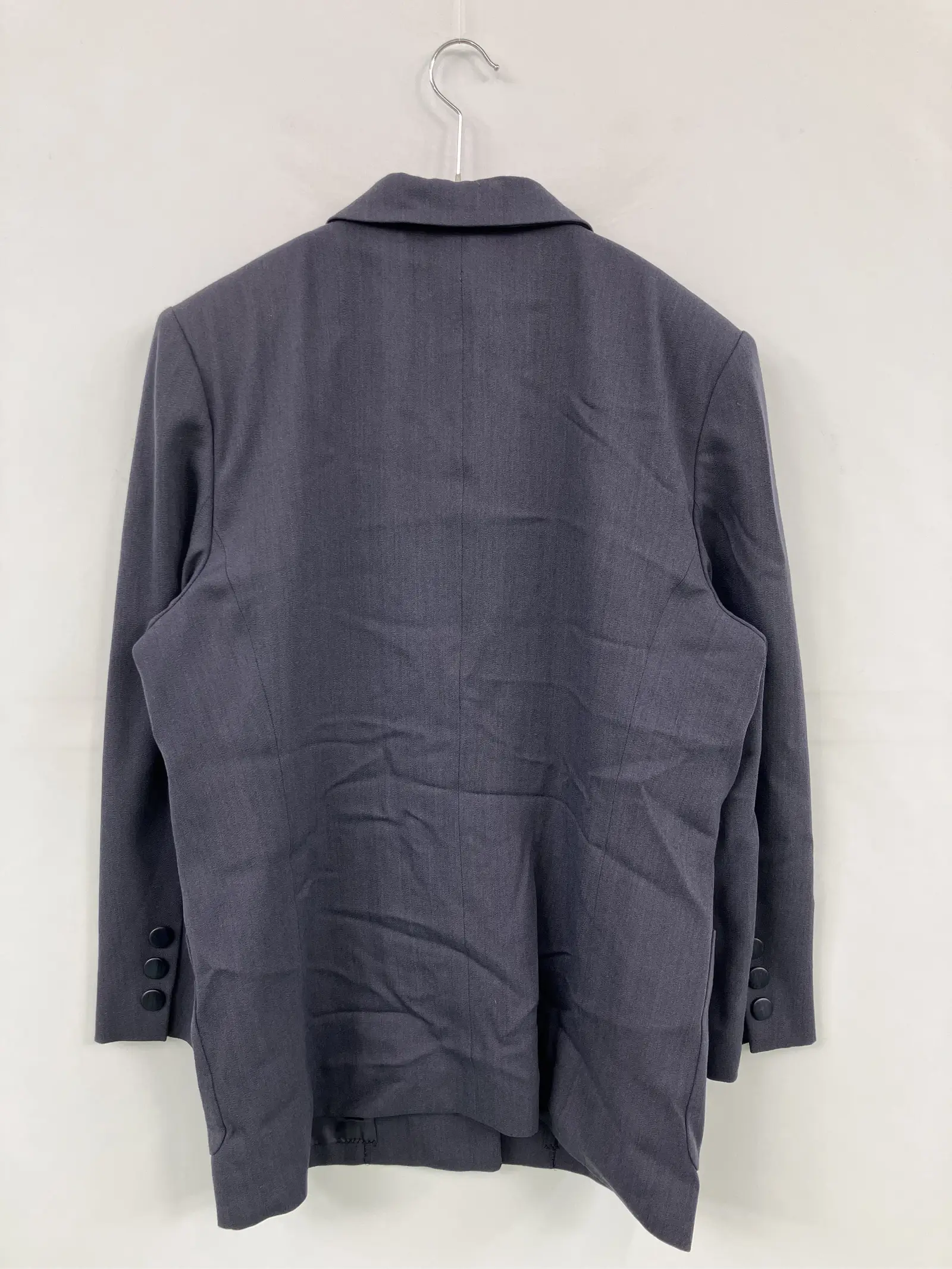 https://r2-worker.digdig.jp/product/8336924a-8869-4aa1-bc2b-be889be10822/6733ee6d-4704-4800-8b46-ed3b1d90a3b2