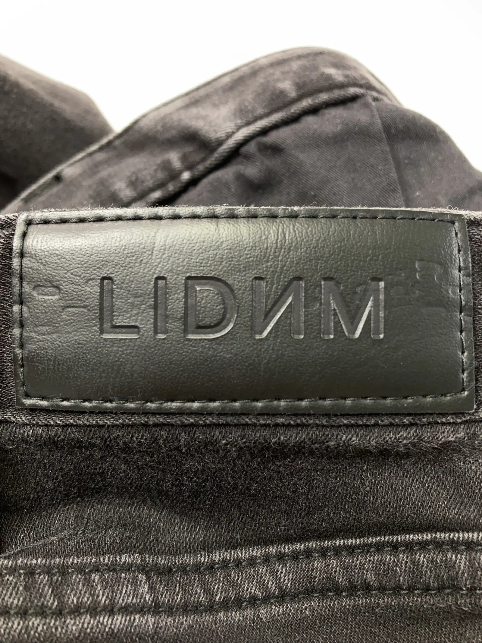https://r2-worker.digdig.jp/product/8359d1df-e81c-40a6-bf96-3b05e0950e64/c34f0f74-eb5f-4da3-9637-01b555bac295