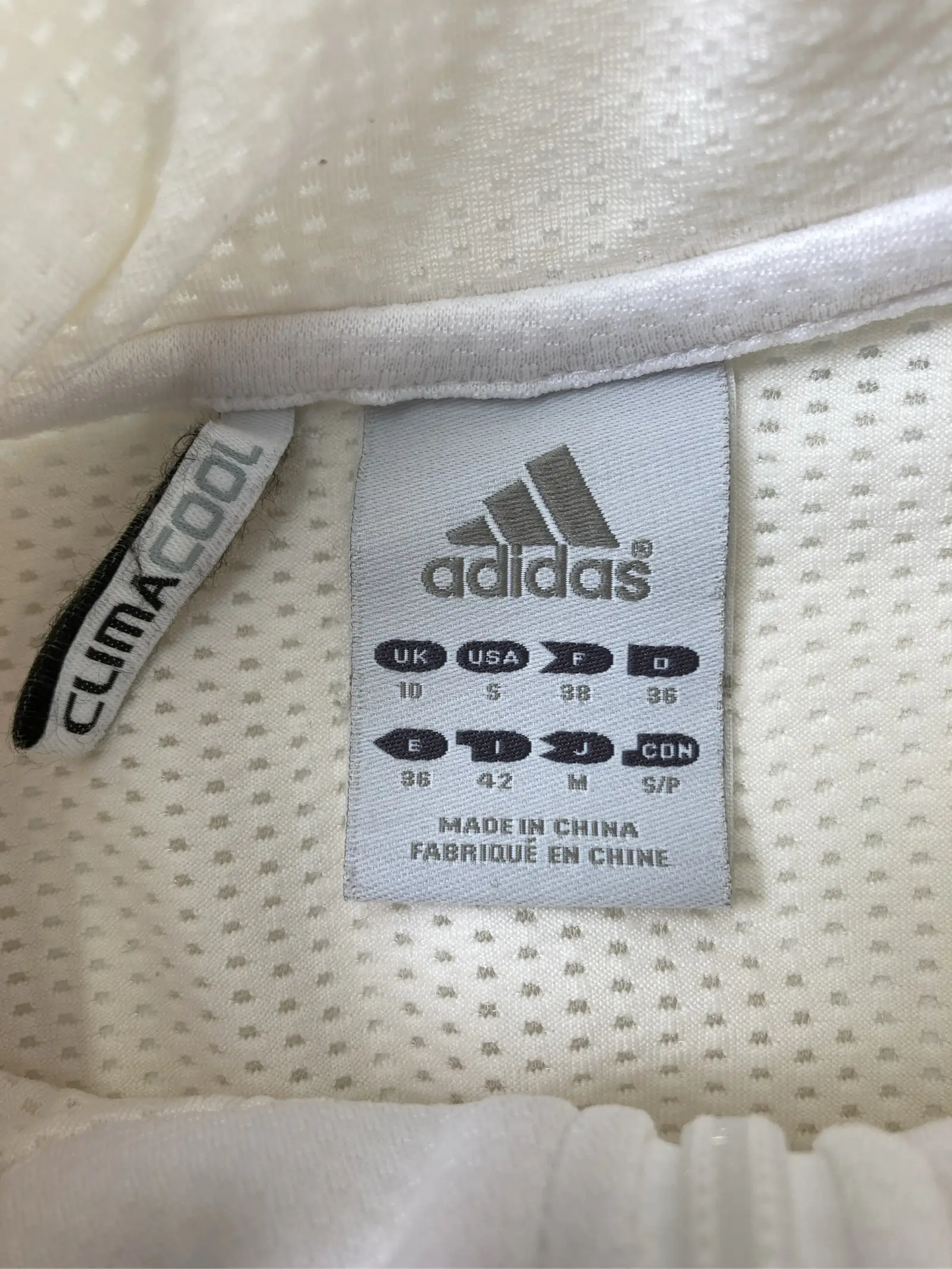 https://r2-worker.digdig.jp/product/8370ccd8-e525-4581-8cdf-46fed5ab88bc/4ef28947-143f-46ec-92c7-bfb4745d40e5