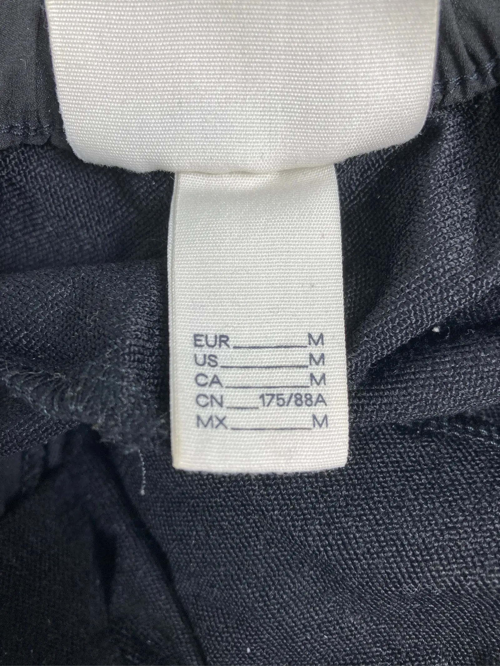 https://r2-worker.digdig.jp/product/837a30cb-d14a-459b-a99b-f0a55b366d8e/ff7fdc25-39cd-4dfe-854b-a80e3a3e1517