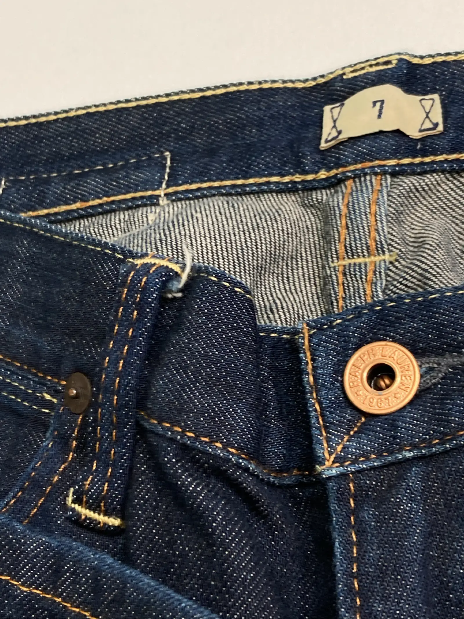 https://r2-worker.digdig.jp/product/83a6947f-18a5-4577-8571-4b59401da28f/a97342c3-c31a-44fa-a97b-dc8319480243