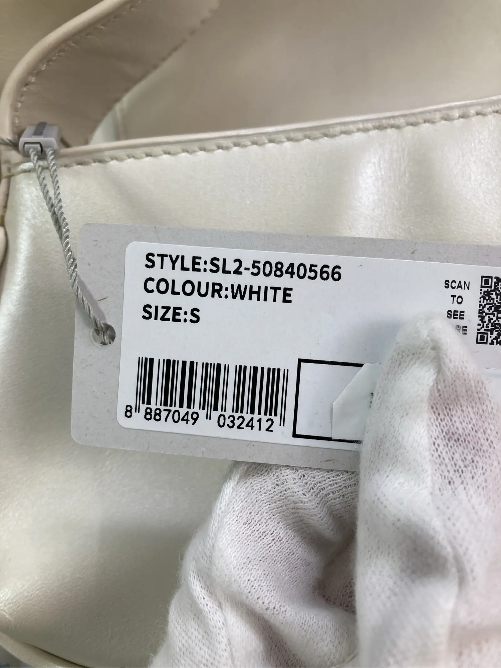 https://r2-worker.digdig.jp/product/83b3782f-f2ac-4813-b17e-340306d2b371/08a4b68f-c2cc-4446-be18-a05bcedd19c1
