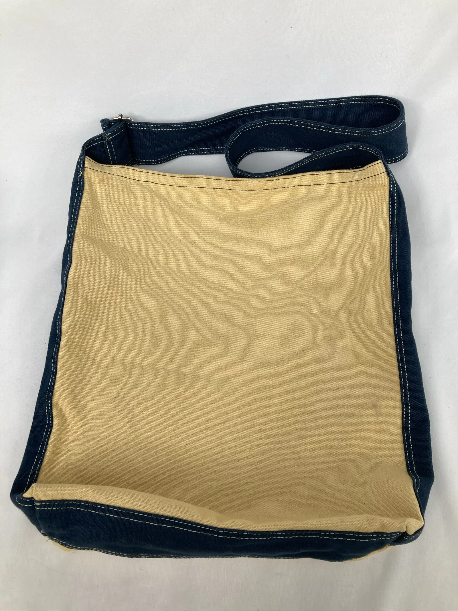 https://r2-worker.digdig.jp/product/83f6dbea-9fcd-4cfc-9669-63c6aa5ccc12/4f589ce8-053b-4cad-bf18-7e083818eb49