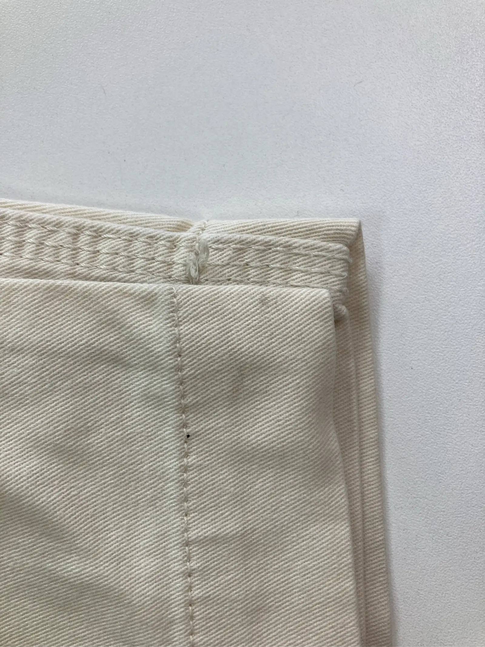 https://r2-worker.digdig.jp/product/83f77892-f810-4917-87fe-bb4043b0e55f/1366faa4-9808-4c52-ac54-3c3934b56939