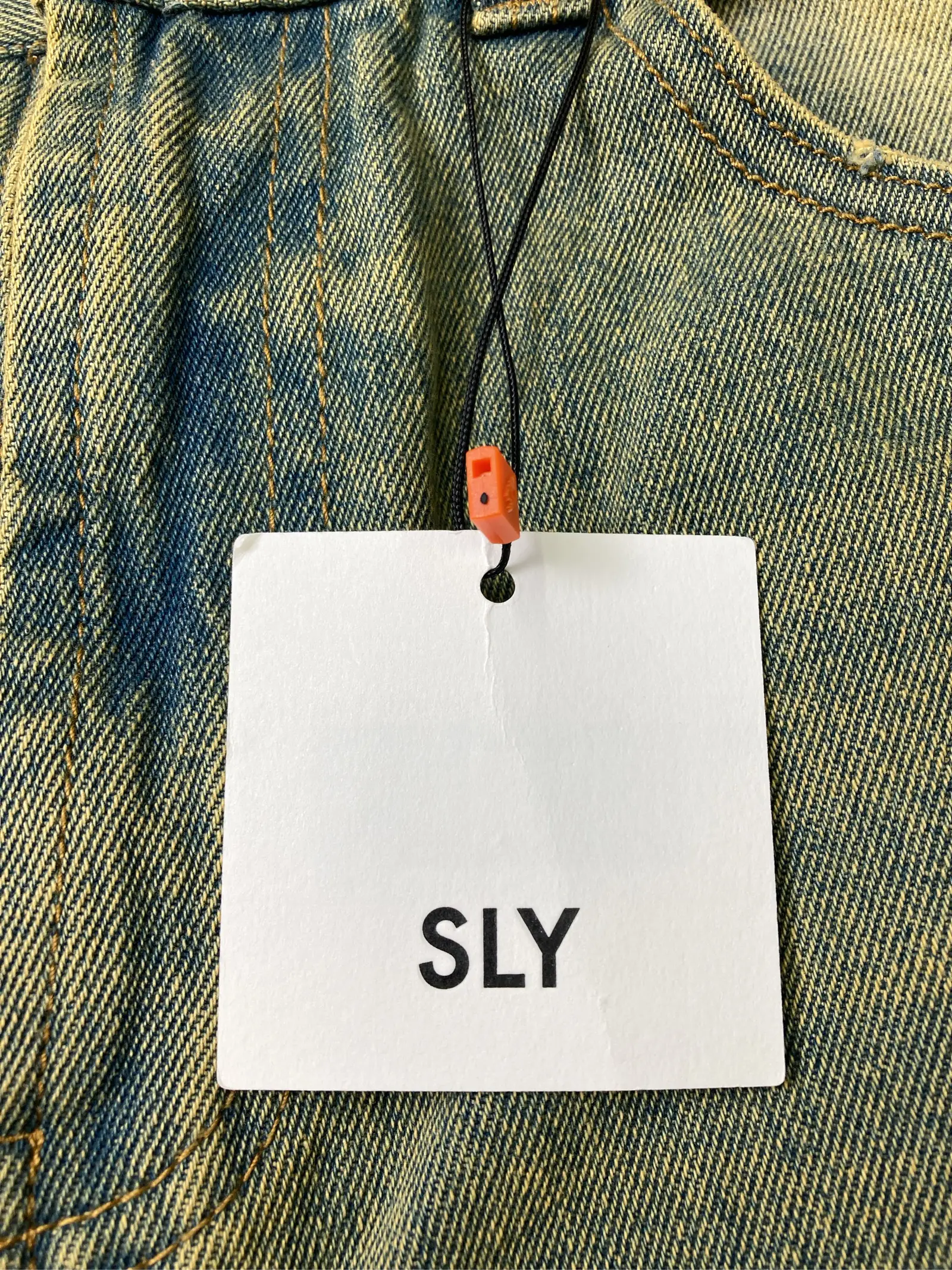 https://r2-worker.digdig.jp/product/847a4233-6a31-40dd-b7d8-187f67daad61/4f59bfdb-6f22-4edd-b14b-5b61b656b38e