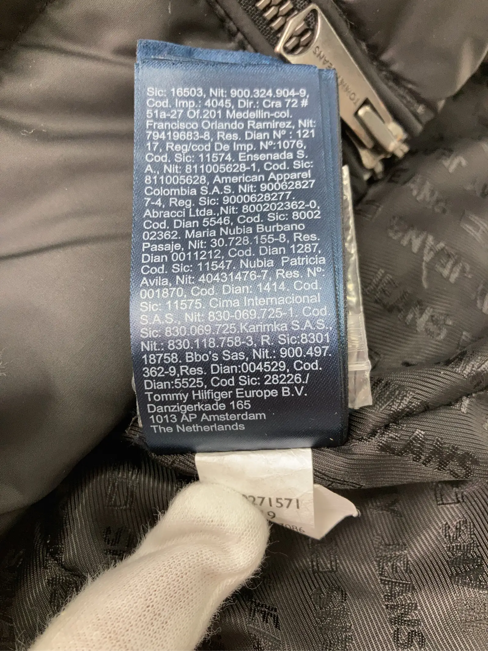 https://r2-worker.digdig.jp/product/8492ce7e-ca72-4ad6-9e77-6b1947bb7c07/e77731c2-e063-4139-9088-91d92accd097