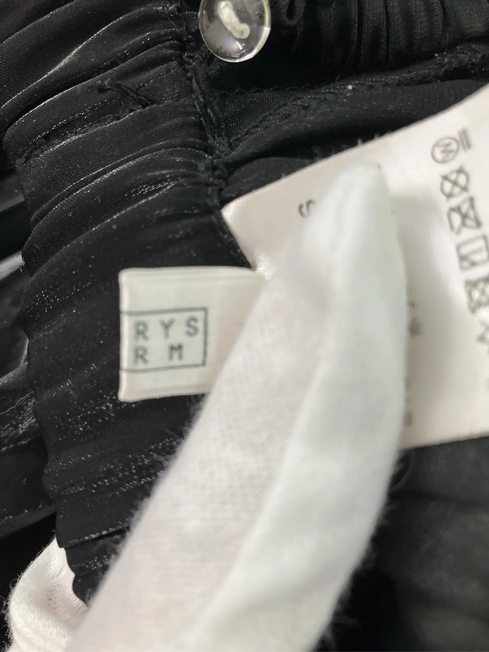 https://r2-worker.digdig.jp/product/84a2dffa-a5f5-4629-ba19-6ba09cff5c5a/bcaa0410-46d5-432a-a04e-2ce8ceeeb294