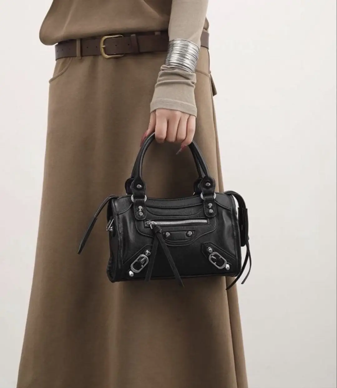https://r2-worker.digdig.jp/product/84cf2160-6ed3-4523-b0bc-41ab8b8daf72/b9d89dc9-a537-4ce2-bcb7-a48e771f67be