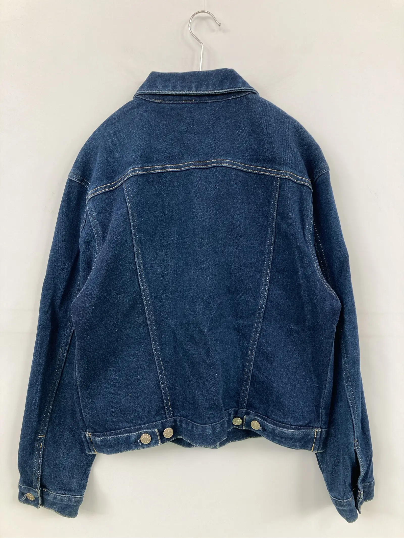 https://r2-worker.digdig.jp/product/84dca1db-ce63-4ead-a9f2-d9b2264d9ee8/22142b9e-d5e3-410c-8034-2e9a34a77000