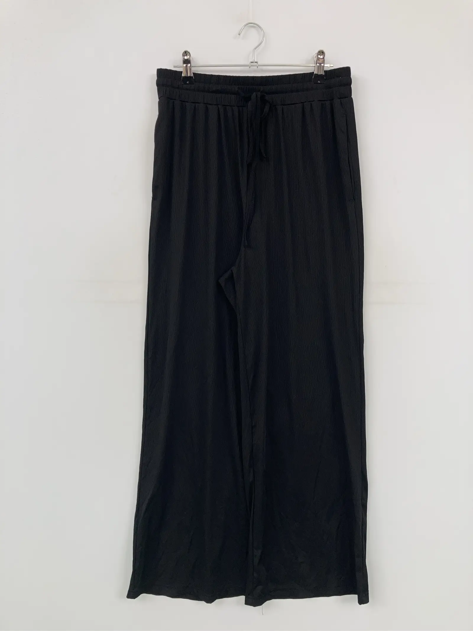 https://r2-worker.digdig.jp/product/84f5d843-df0e-41f9-8370-fc951825beac/15eee4e7-3bd9-4462-9612-463c5b34887c