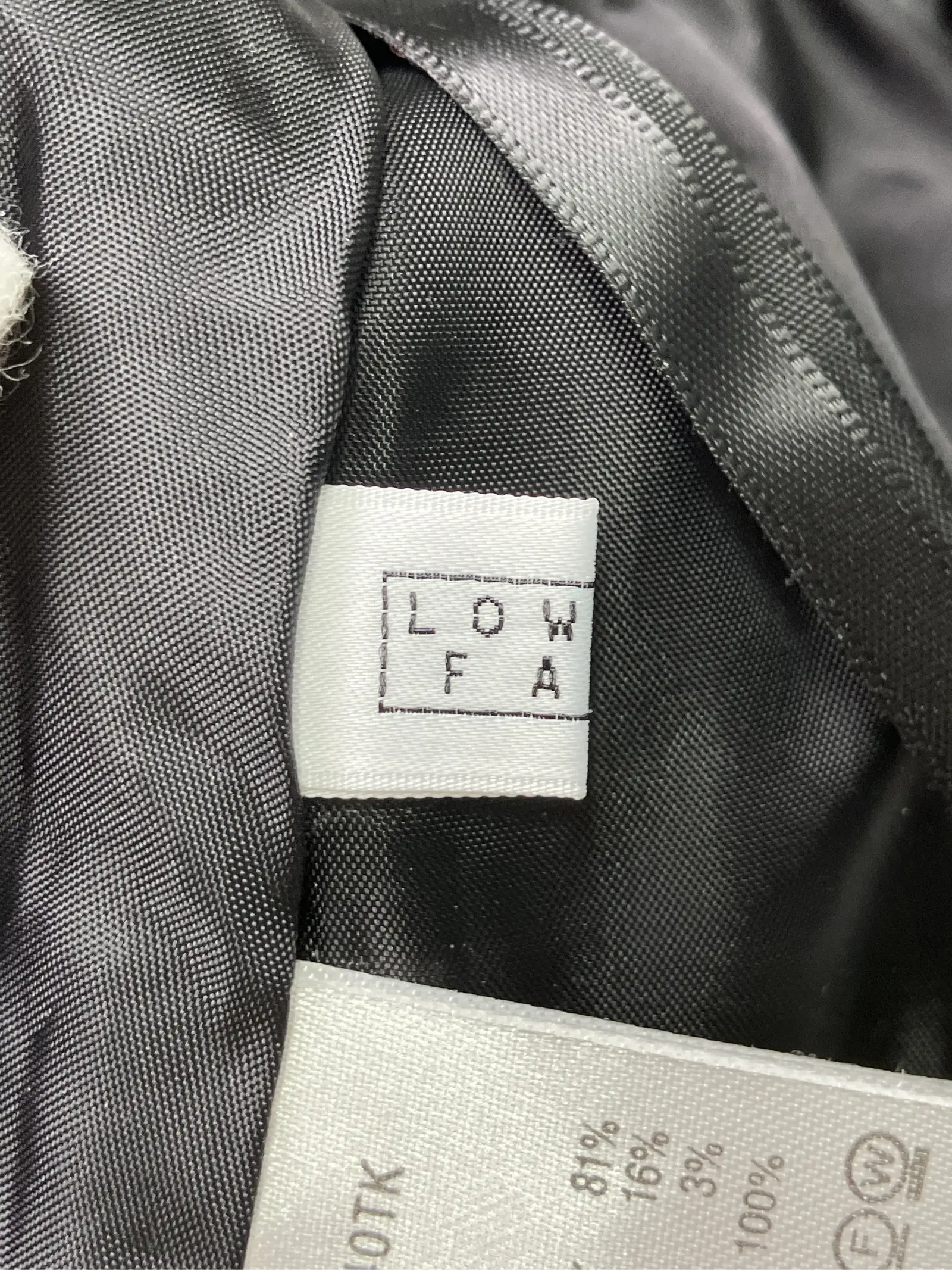 https://r2-worker.digdig.jp/product/84fbbb12-8bcf-4550-b10d-916cb08c213d/7c9a3b85-675e-4105-97b0-4a0ef380102f