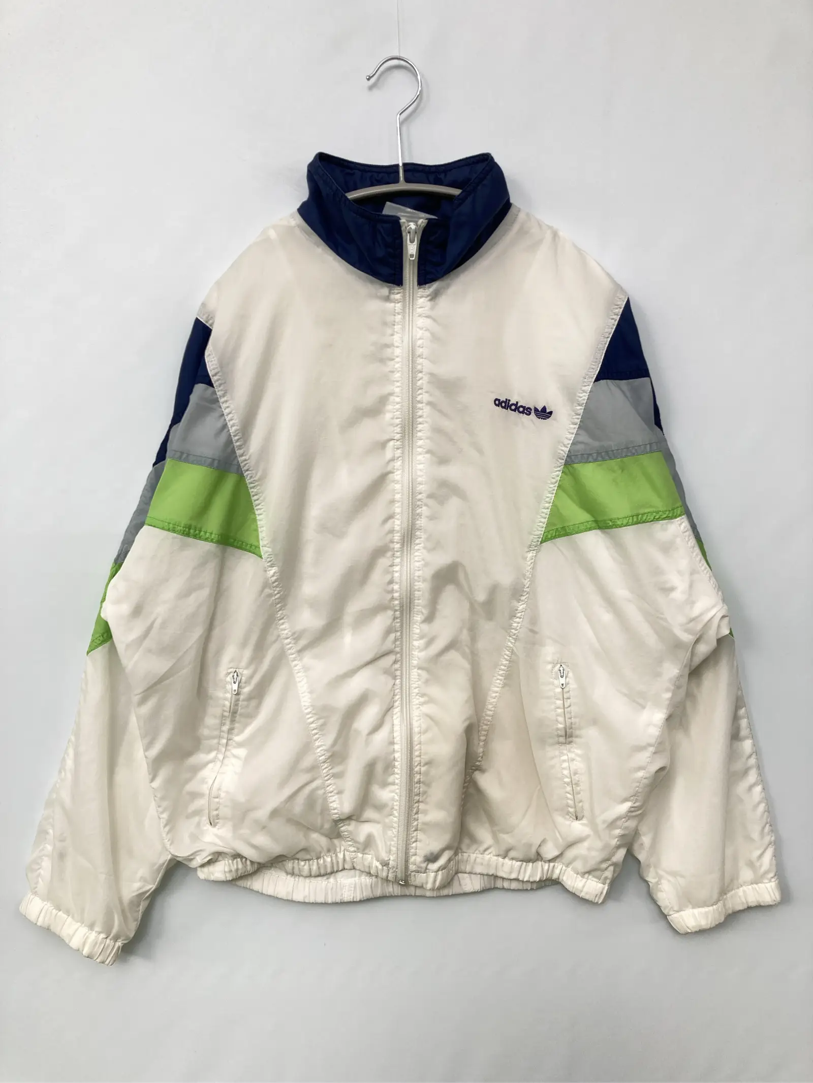 https://r2-worker.digdig.jp/product/8511a4a1-e315-41a0-bad6-8ff586f320ae/049cdd81-3d12-4b9c-854d-b55f3c185d7c