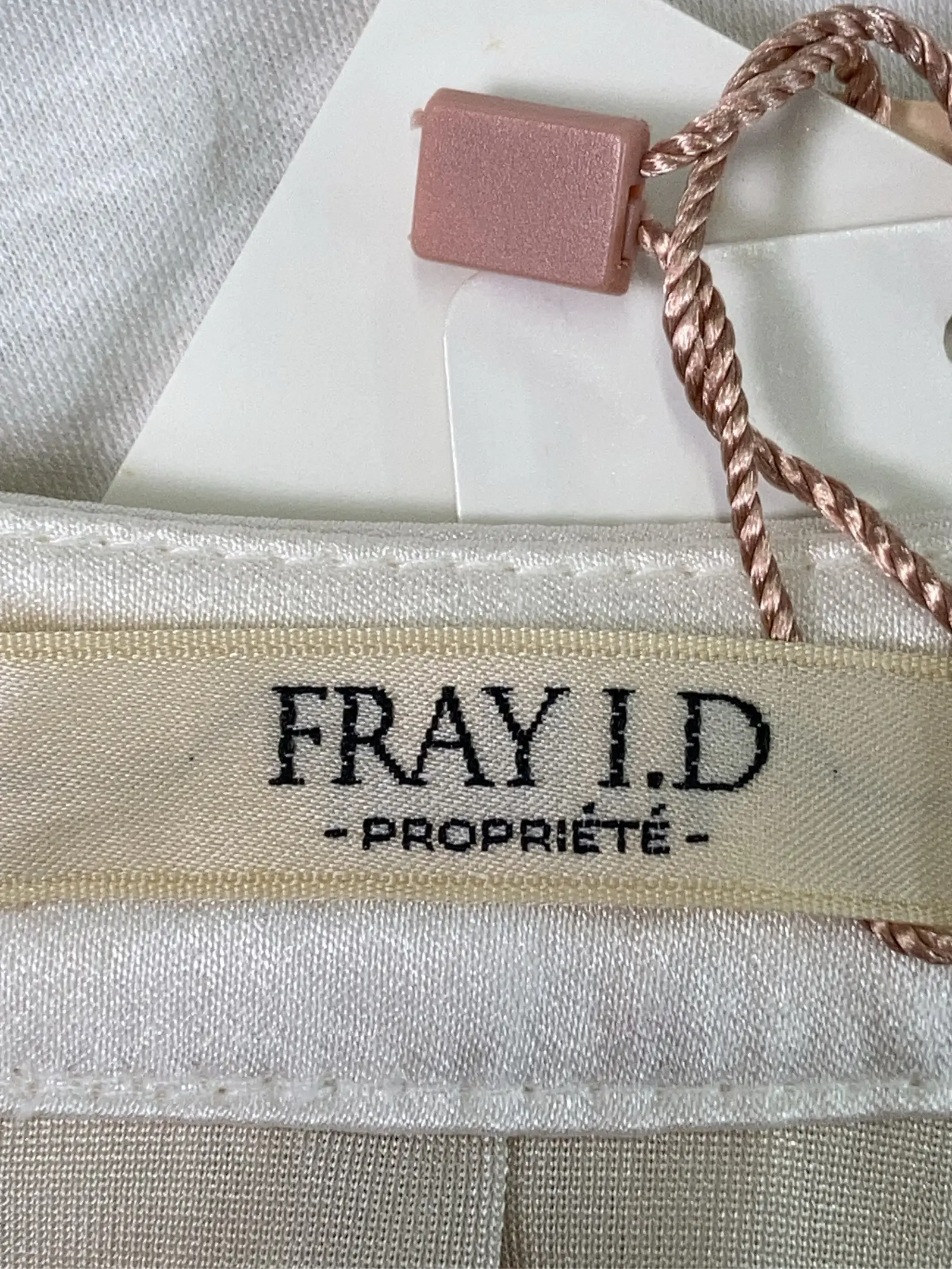 https://r2-worker.digdig.jp/product/8524bf3f-04cf-4758-a745-8350ca0adaba/29117d23-8b6d-42a3-ad35-a7c413a7d542