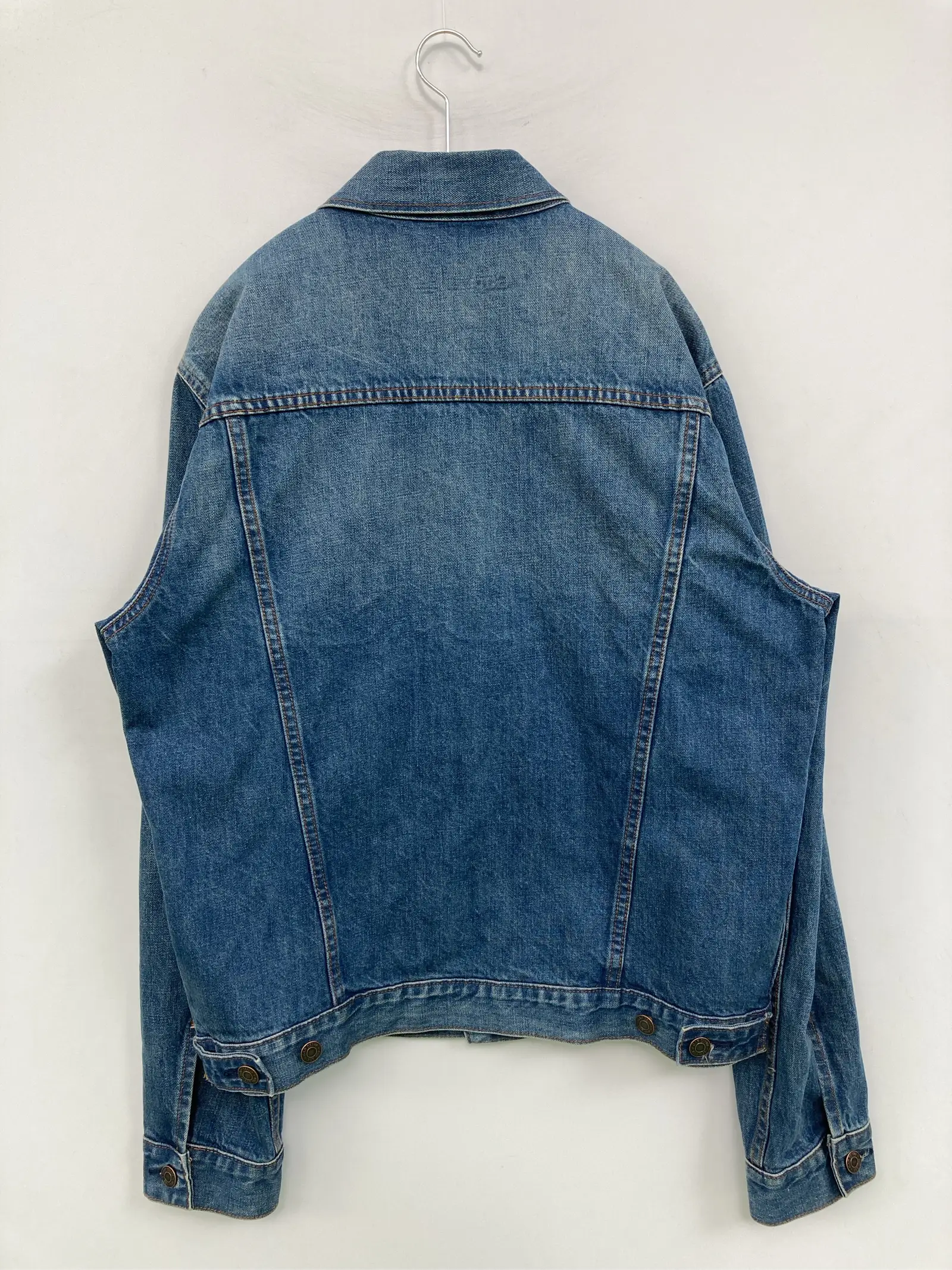 https://r2-worker.digdig.jp/product/85536756-e996-4132-9684-fcda93c401b2/9be95548-22db-4a1e-908e-797079ab5000