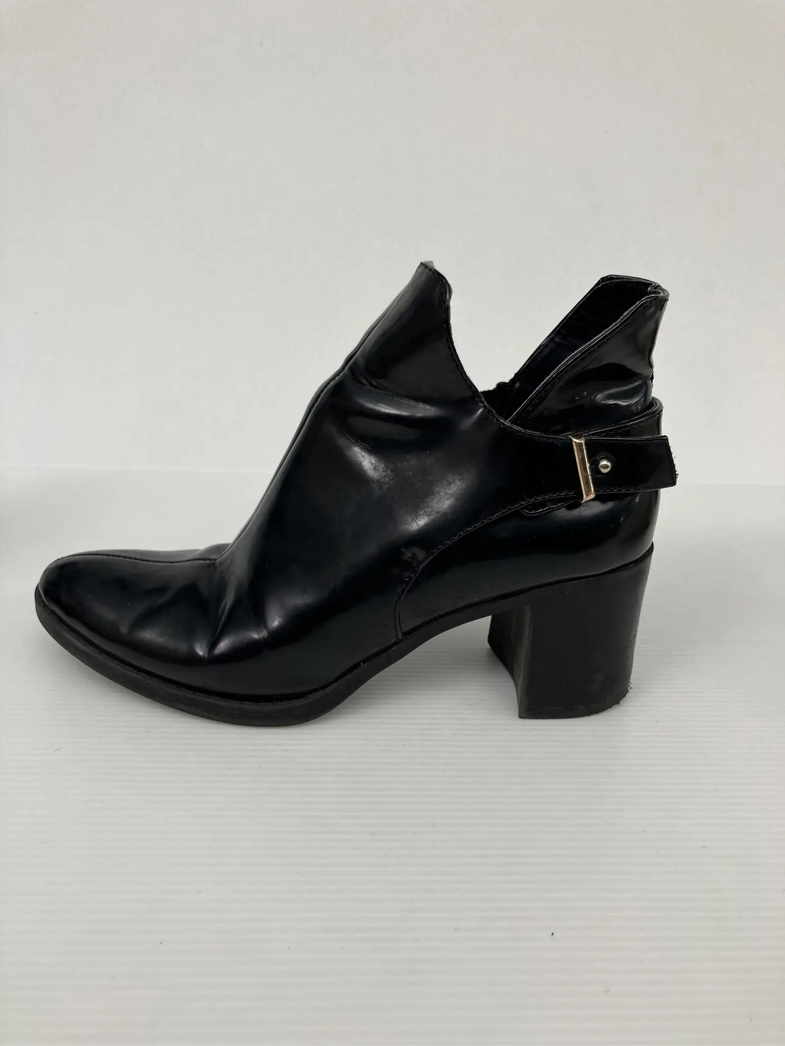 https://r2-worker.digdig.jp/product/85dba42a-b5f9-4e8d-a6ba-1c228bceb05f/329f2f07-e26c-4187-af10-267cdb630699