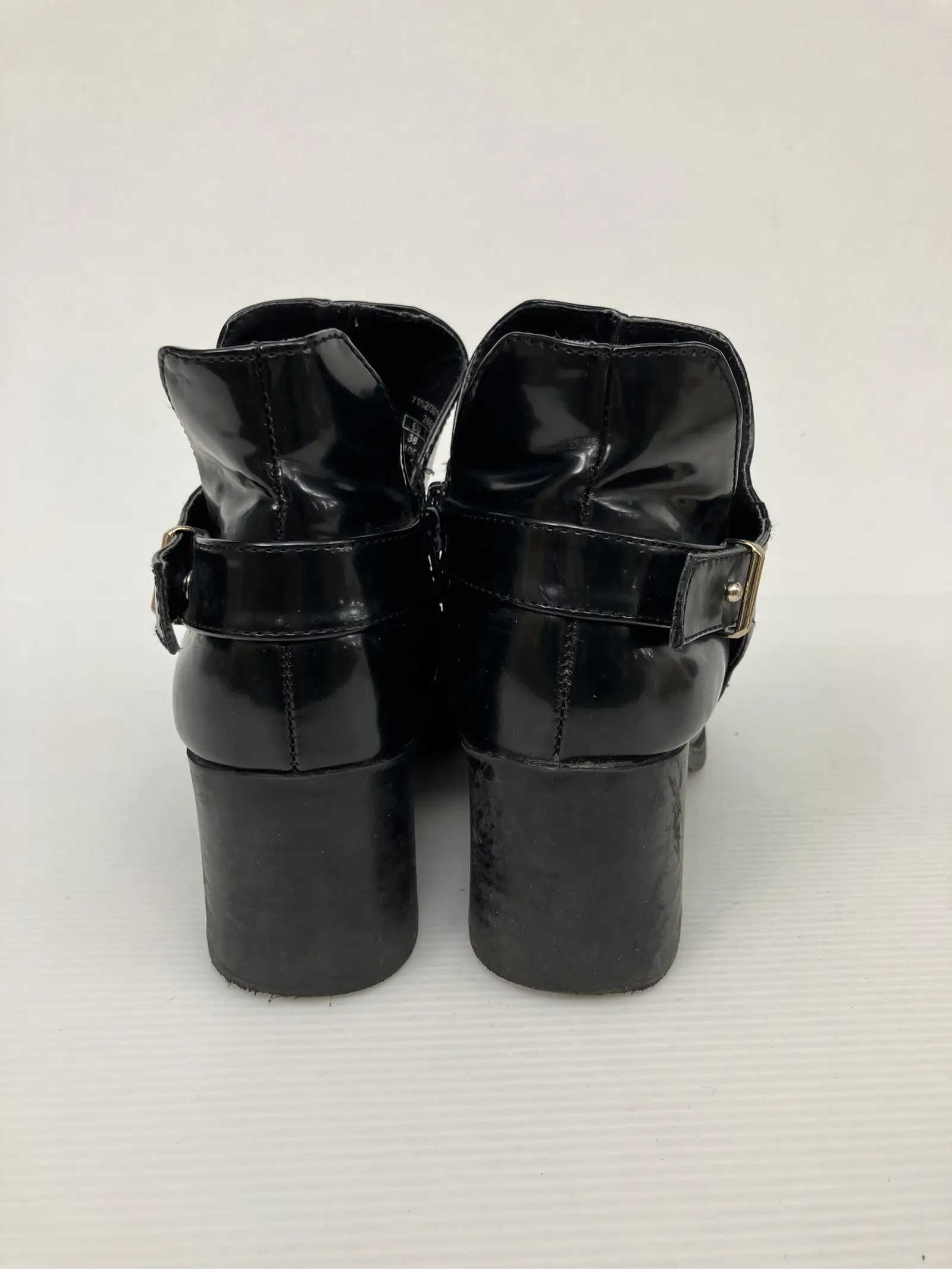 https://r2-worker.digdig.jp/product/85dba42a-b5f9-4e8d-a6ba-1c228bceb05f/378b1636-0200-4b9c-86db-e6cea4876bc2