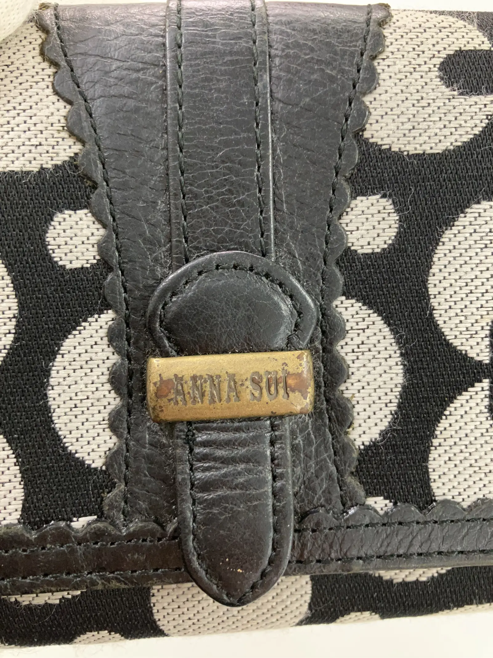 https://r2-worker.digdig.jp/product/8643bf3f-336b-46fd-a140-57bbffa46f7a/a73d5b31-b654-4048-ac1d-6c450c74d5b1