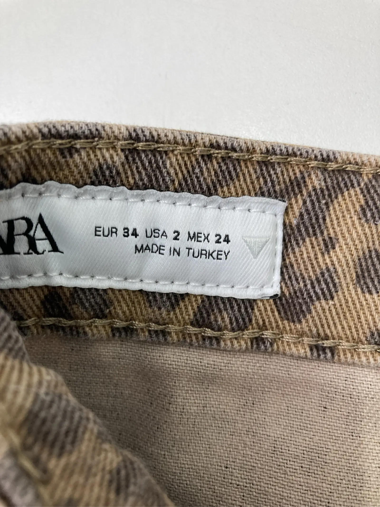 https://r2-worker.digdig.jp/product/8696346e-1a44-4ca0-abc1-21057aca06f9/e3f69668-edb9-4d9e-87a1-7fbb78dbff08