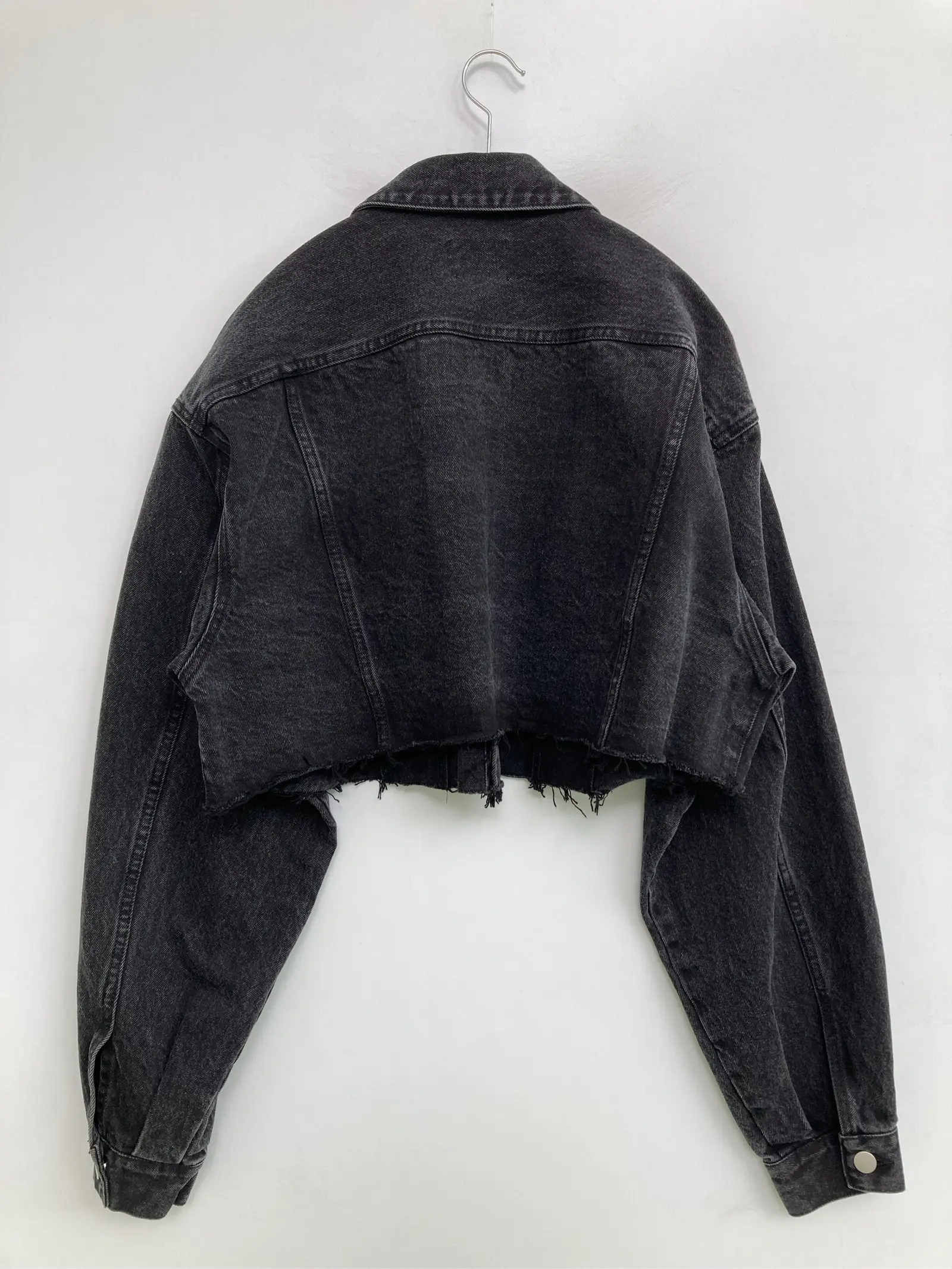 https://r2-worker.digdig.jp/product/869ab8b4-ec15-4fa8-8800-fcfc3c2a6f5a/b6b259ca-9afc-4efe-b5ec-6a4dc3b0cb3b