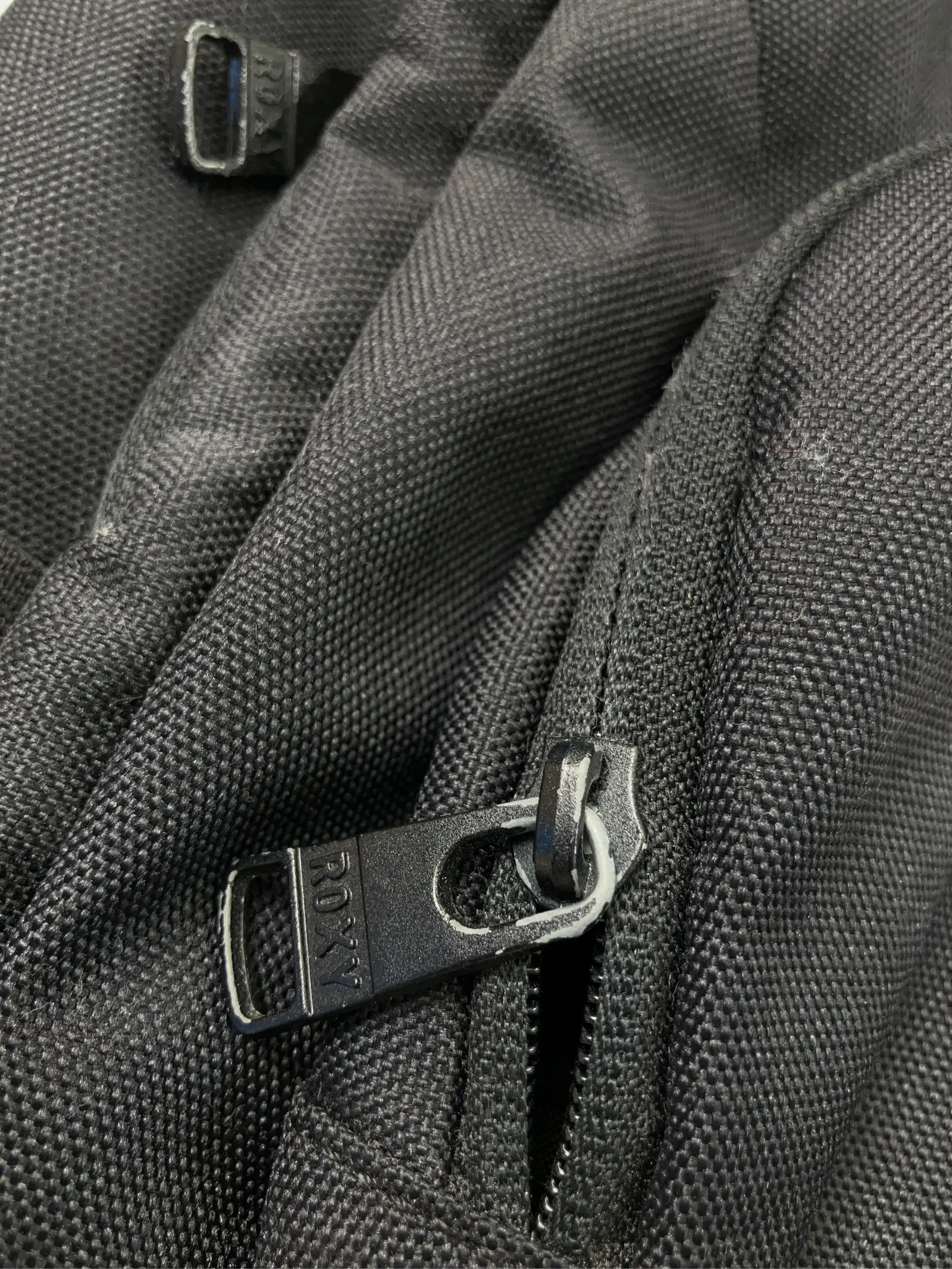 https://r2-worker.digdig.jp/product/86b0c32f-2b27-4eef-8d65-7d815820eb8f/dc677cdc-3c15-470f-9841-237ff9a945d6