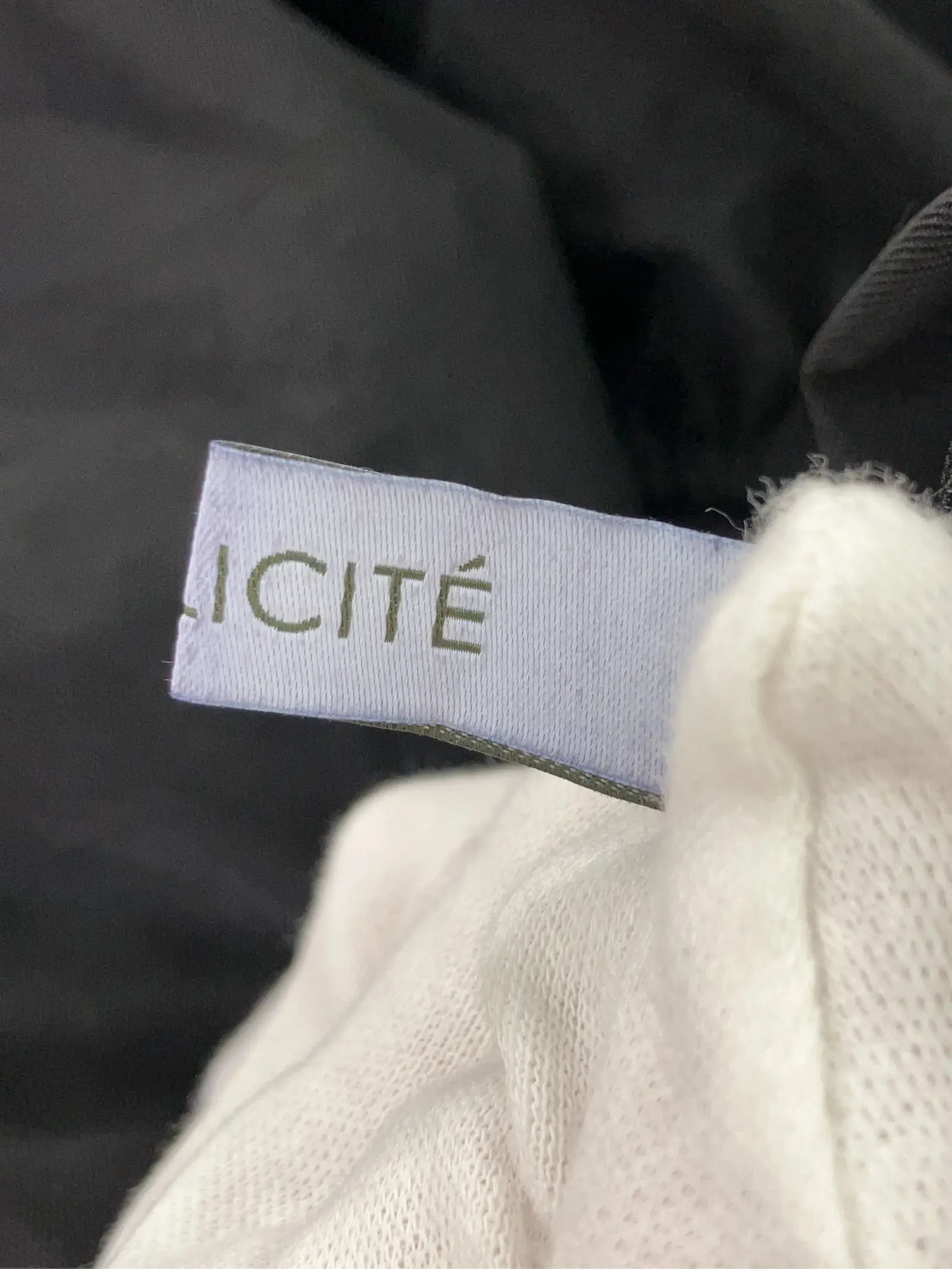 https://r2-worker.digdig.jp/product/86b2c02d-9948-446d-8dc1-fba9d1dc58ae/e4abc633-cf41-469c-a72e-930140efce6a