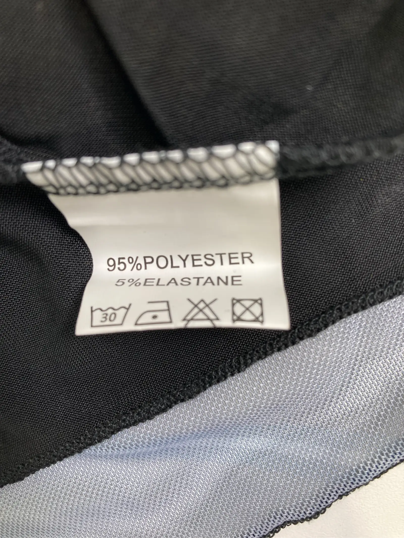 https://r2-worker.digdig.jp/product/87223e6f-3bb4-4b76-929a-abdf6a3968e7/d4ed1bad-2841-4771-9b1b-8ed72c5126a9