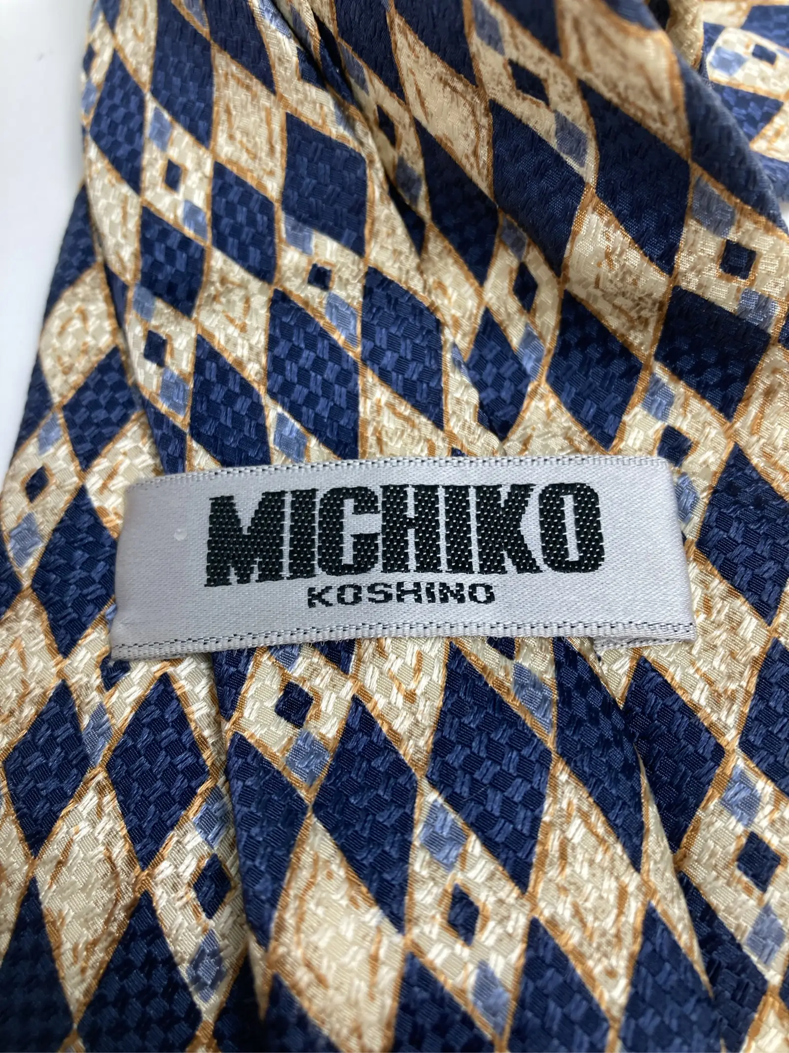 https://r2-worker.digdig.jp/product/876530fa-38d9-4954-99ca-32759a11bb74/f6604e79-1d16-4be6-856a-3235285f85f8