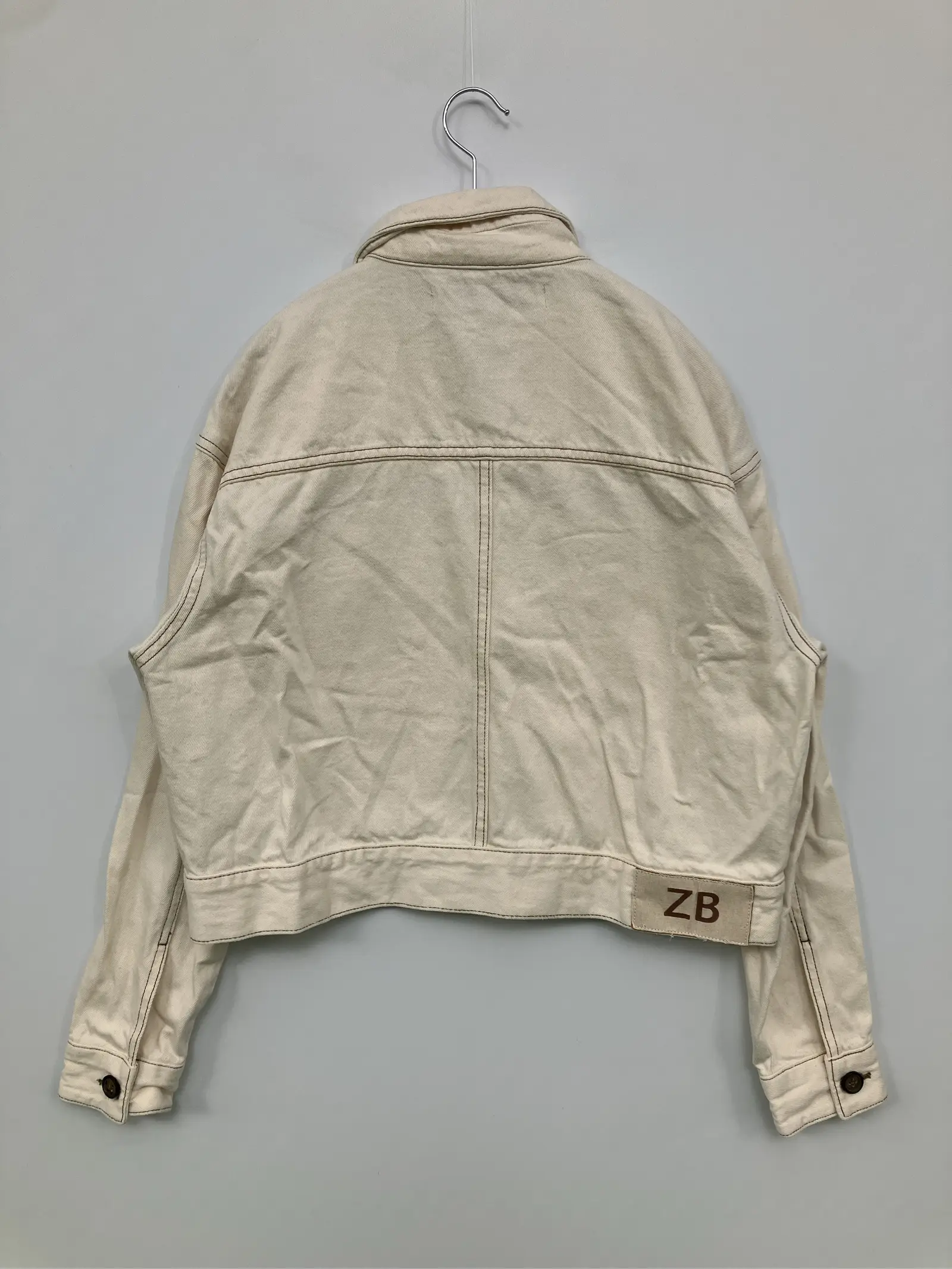 https://r2-worker.digdig.jp/product/87ace983-4e0b-44c4-960d-fbe4fb10a651/7a367a99-2663-40a4-b21f-effa8df07c61
