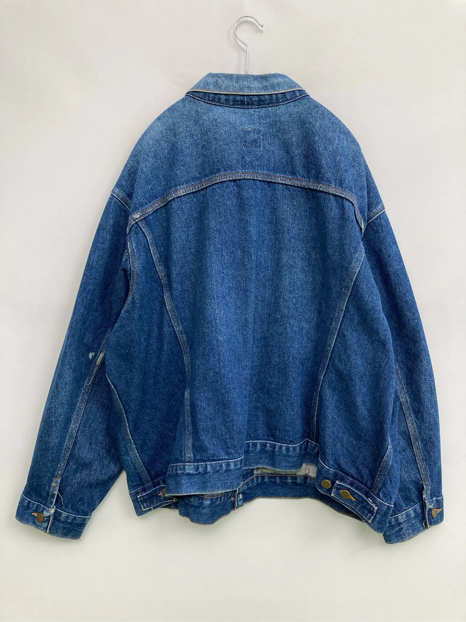 https://r2-worker.digdig.jp/product/88681620-b3f4-4db3-80d3-144c66ddb4da/56e597e9-dfd4-432c-918b-9c138abffed6