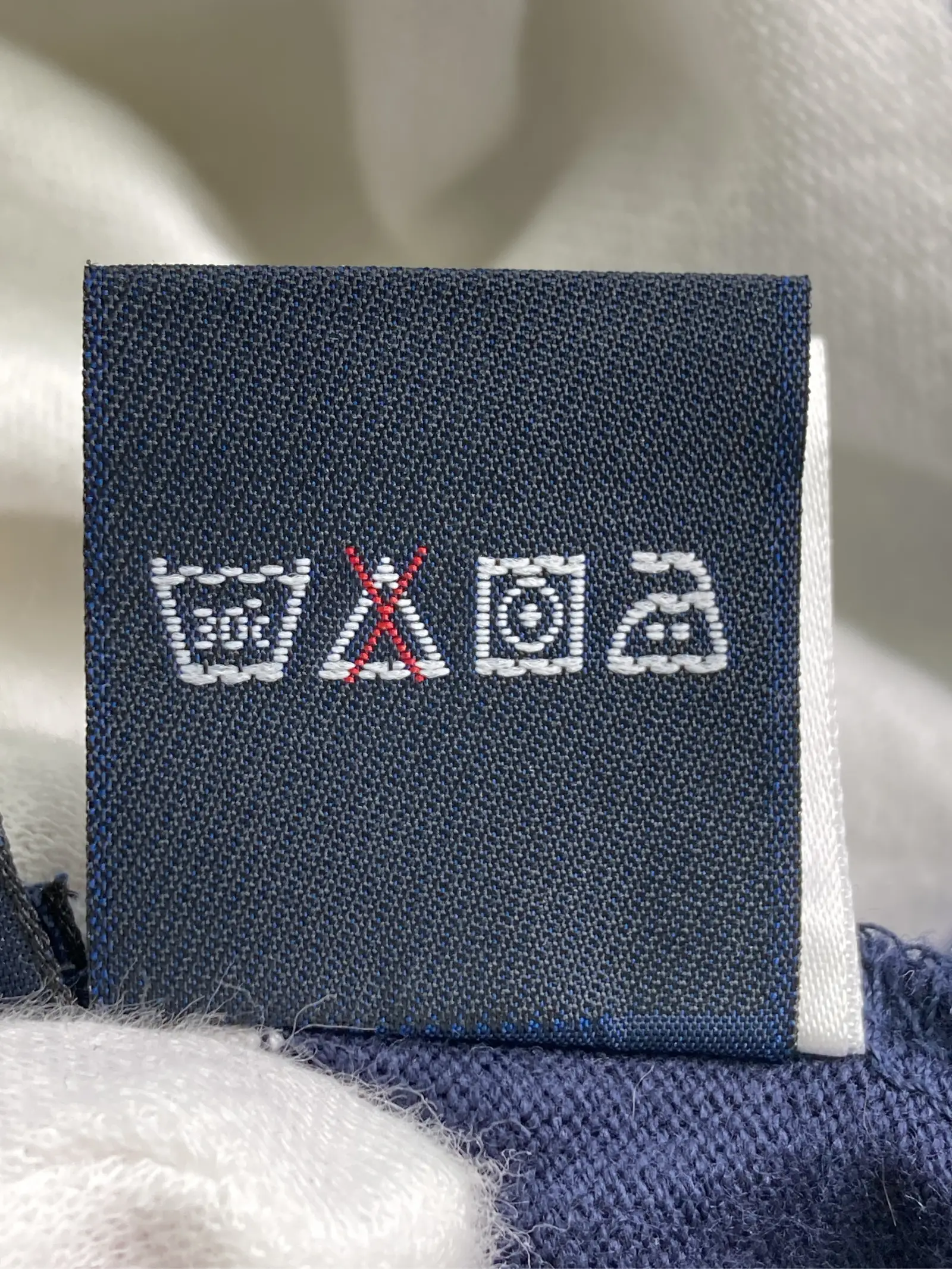 https://r2-worker.digdig.jp/product/889a7b46-2386-44fd-91a4-fa4114b5e821/2e6df878-4ea6-46e6-9ce2-d95fa081a9a8
