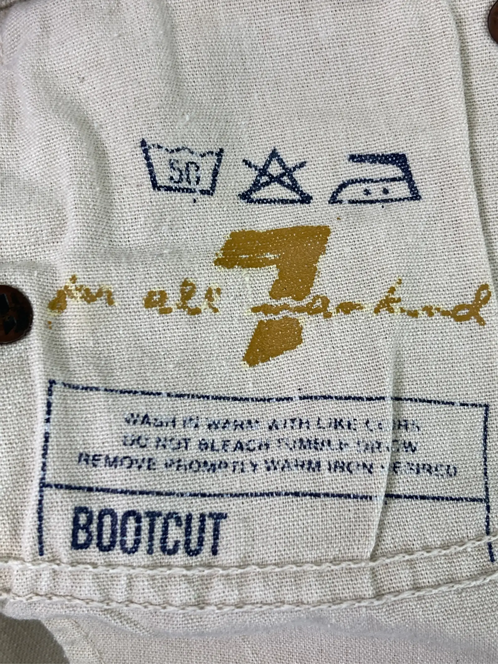 https://r2-worker.digdig.jp/product/88a72c38-17d9-4901-a4d1-4a6c8636ec55/0f0bc75b-6ae7-4db6-bba3-c4f00759b46f
