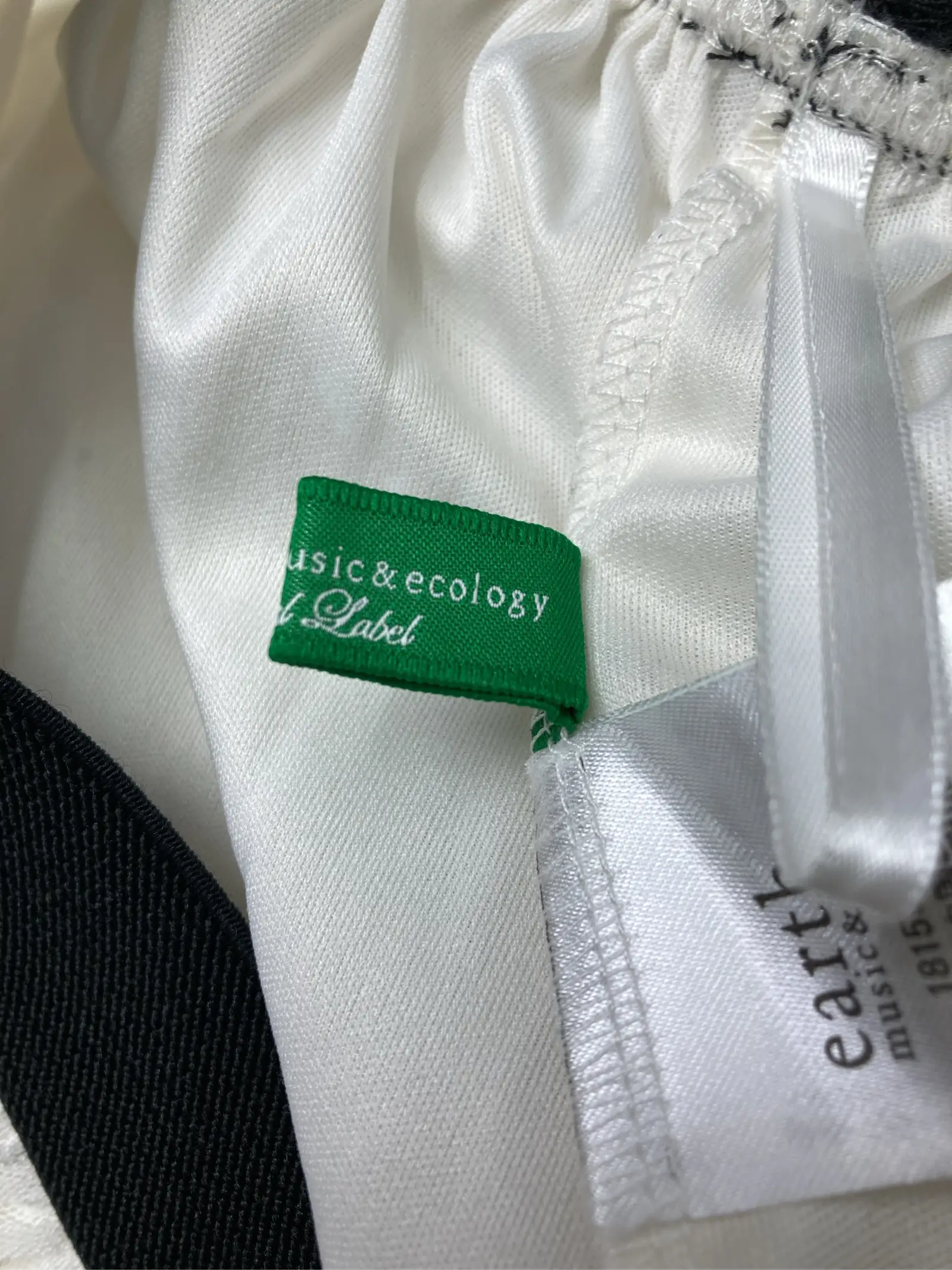 https://r2-worker.digdig.jp/product/88b6f67c-3f91-43d4-9b69-73083ee70c4c/3fa34607-1ac2-4a7e-a714-e10aac124547