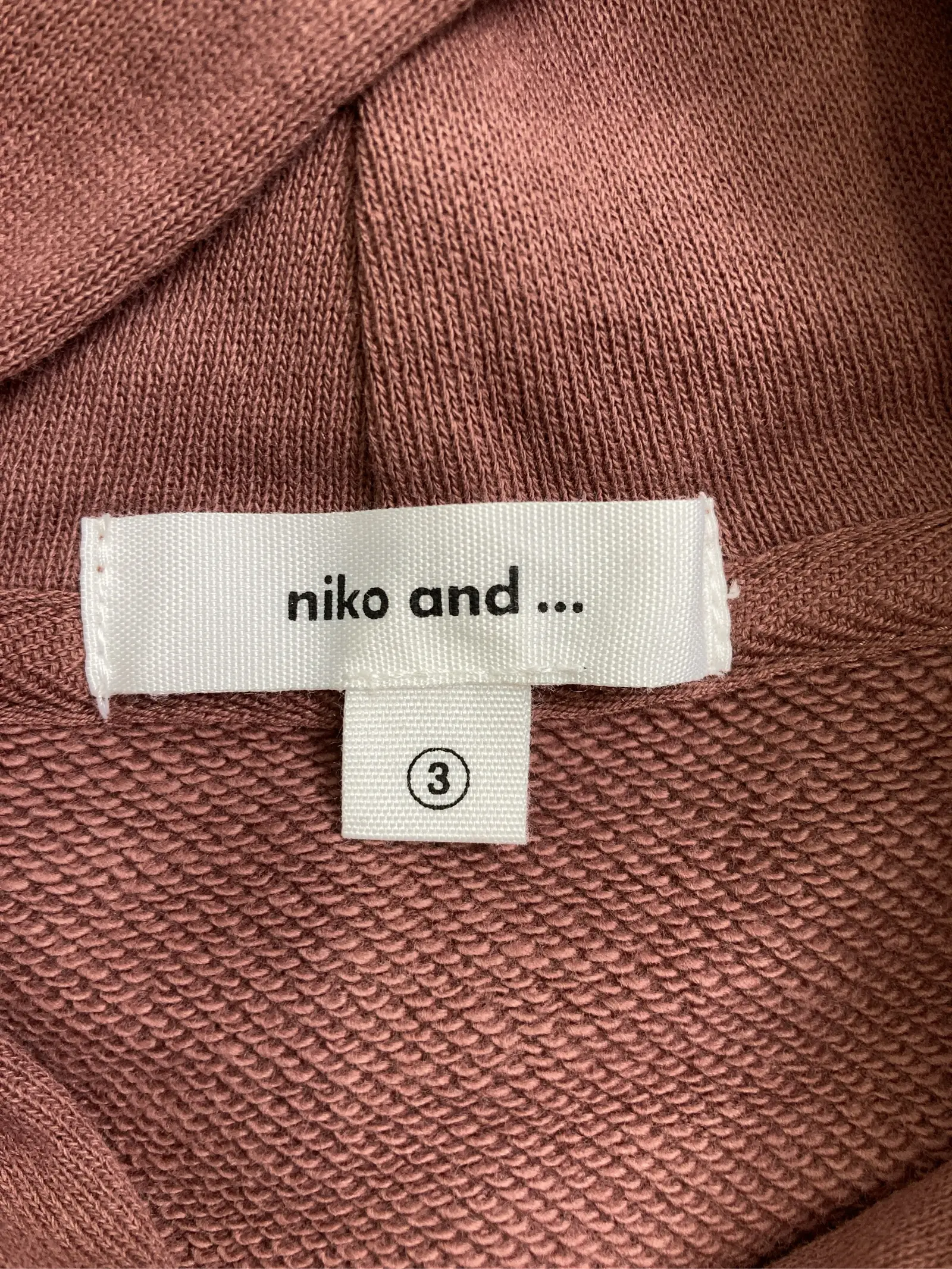 https://r2-worker.digdig.jp/product/88c21506-11d3-49c6-be2f-04713842cae8/0c00133a-e04c-4d00-8aaa-92237b64dc4f