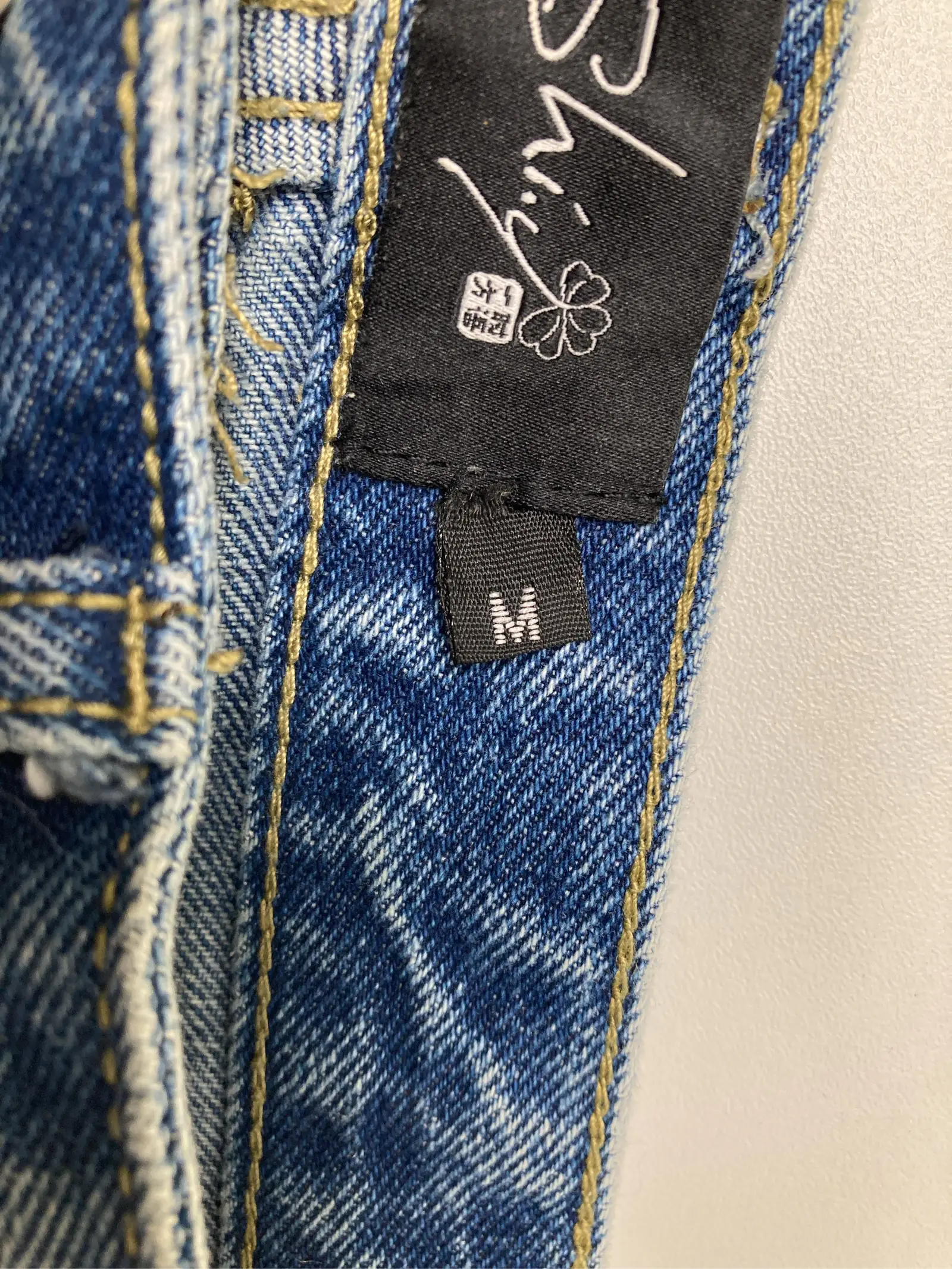 https://r2-worker.digdig.jp/product/88e521a2-4453-4064-b035-285fc6a662c2/6a2e3474-2185-4421-93d0-56d08d2522b3