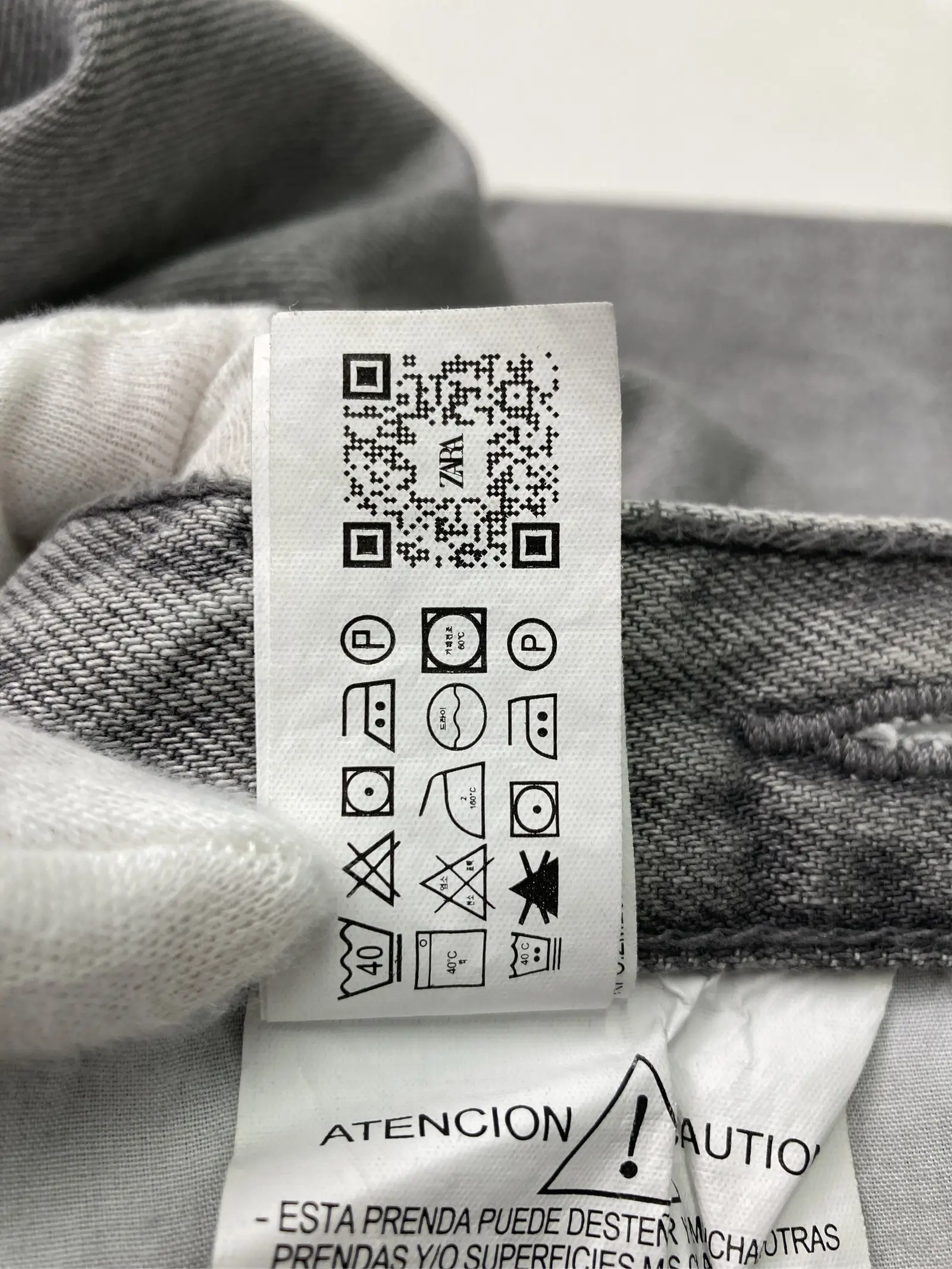https://r2-worker.digdig.jp/product/891ebaf4-e9fc-4a95-8f9c-d6d05add0206/fc1c0544-c633-4978-8b02-c5214659f0fa