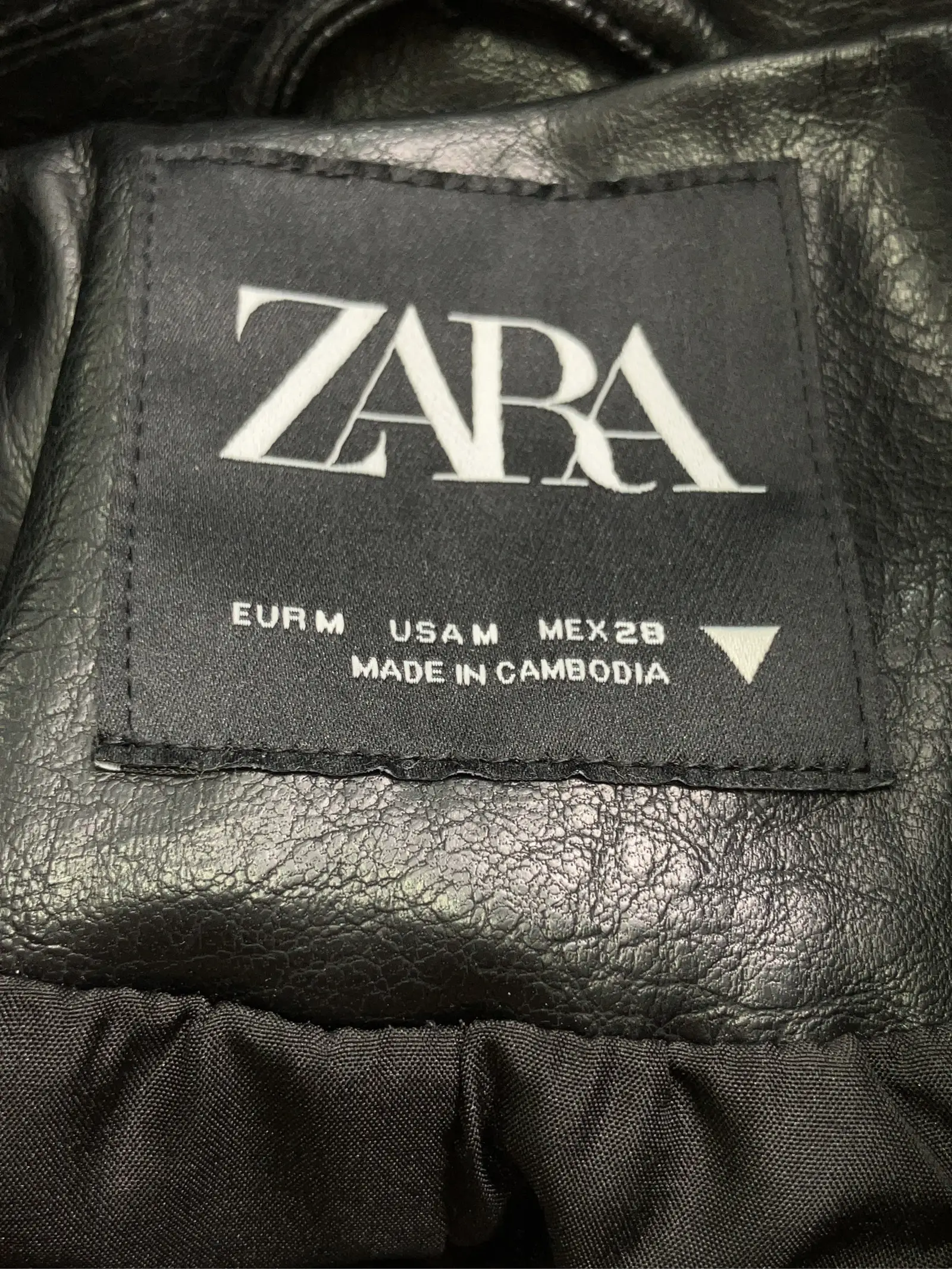 https://r2-worker.digdig.jp/product/89d3cbd9-4084-4aa6-b0a4-f9e559b052ef/bf887532-5daf-4873-b440-ecb098aa3b93