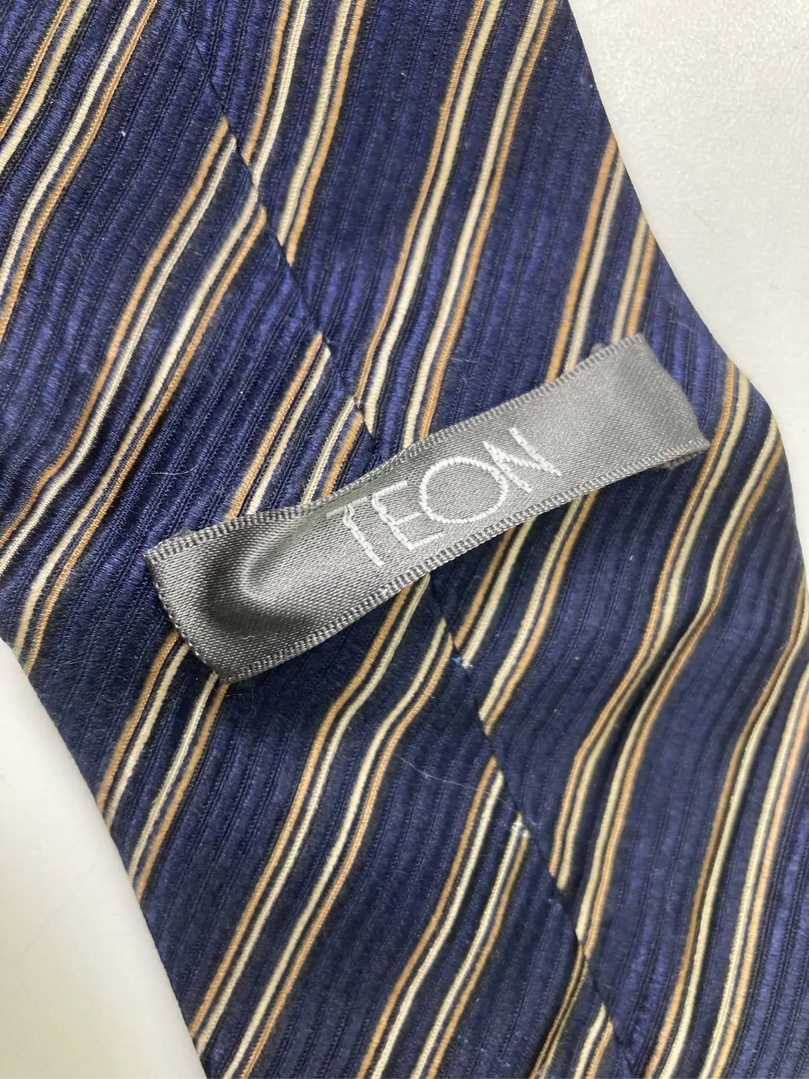 https://r2-worker.digdig.jp/product/8a1d6ef6-f50e-43ab-a358-c6ebb9ceef14/bd4ee4e6-fb0c-4162-b0ae-39cc31cfca17