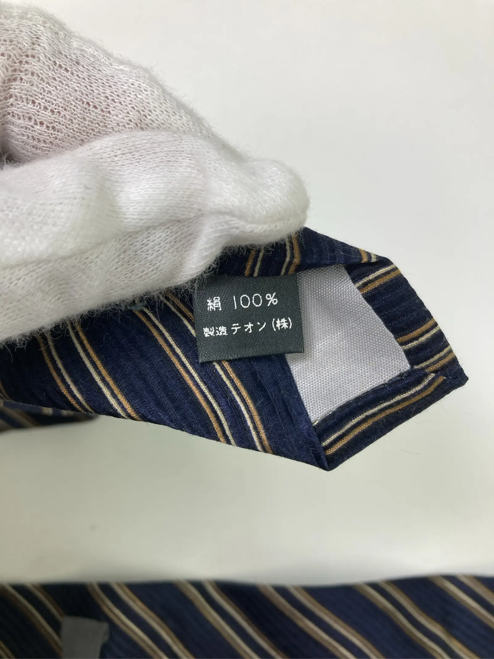 https://r2-worker.digdig.jp/product/8a1d6ef6-f50e-43ab-a358-c6ebb9ceef14/c1554f6a-ff74-4984-877e-fe518305d4e6